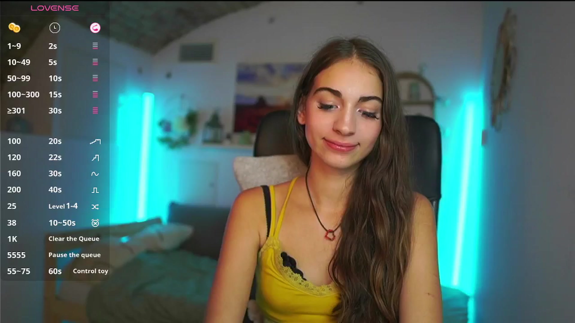 Gallery image thumbnail from Sophie__Grey's myfreecams stream on, 08/09/2025, 18:04 image 9 of 20