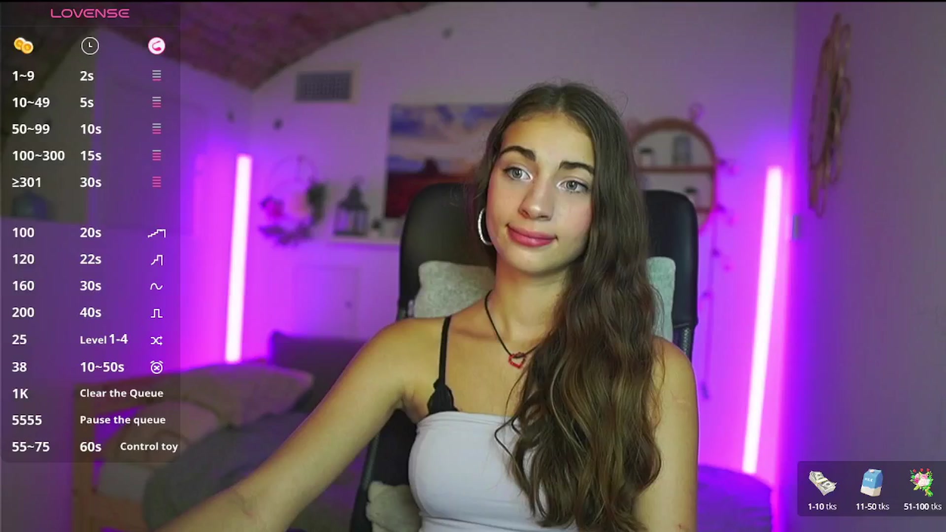 Gallery image thumbnail from Sophie__Grey's myfreecams stream on, 08/10/2025, 15:42 image 1 of 20