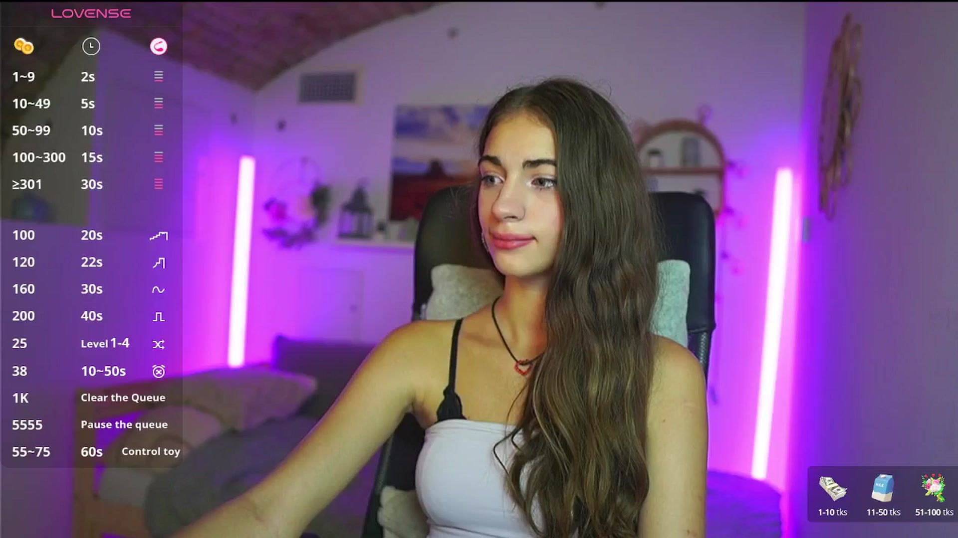 Gallery image thumbnail from Sophie__Grey's myfreecams stream on, 08/10/2025, 15:42 image 4 of 20