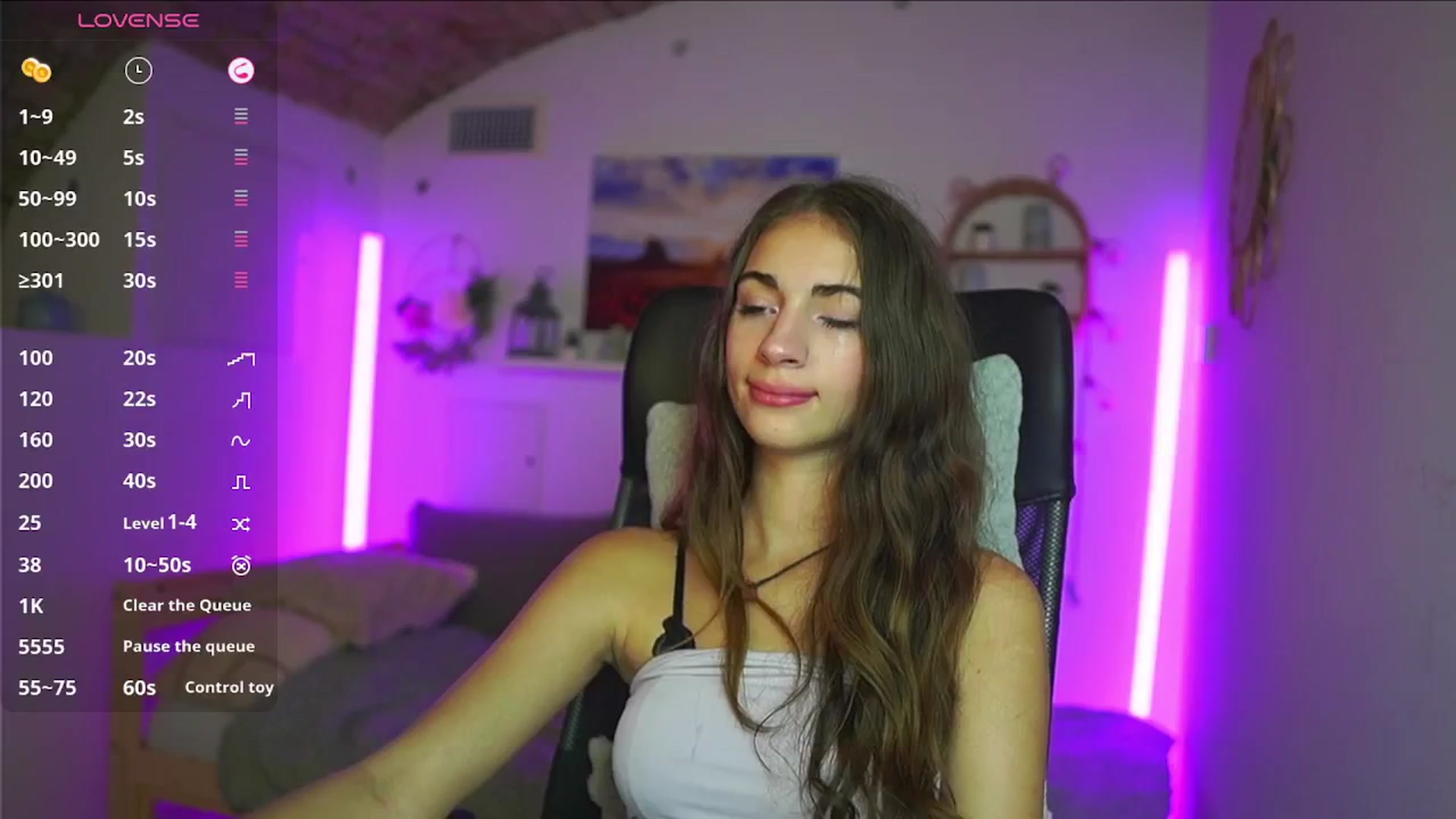 Gallery image thumbnail from Sophie__Grey's myfreecams stream on, 08/10/2025, 16:44 image 9 of 20