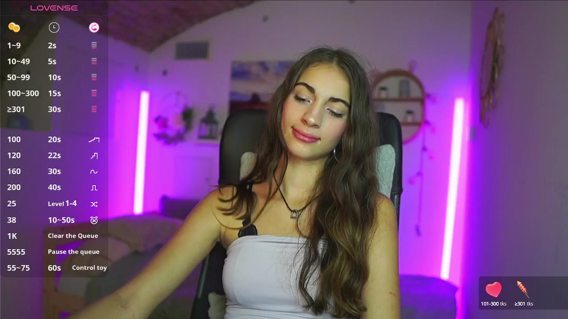 Gallery image thumbnail from Sophie__Grey's myfreecams stream on, 08/10/2025, 16:44 image 3 of 20