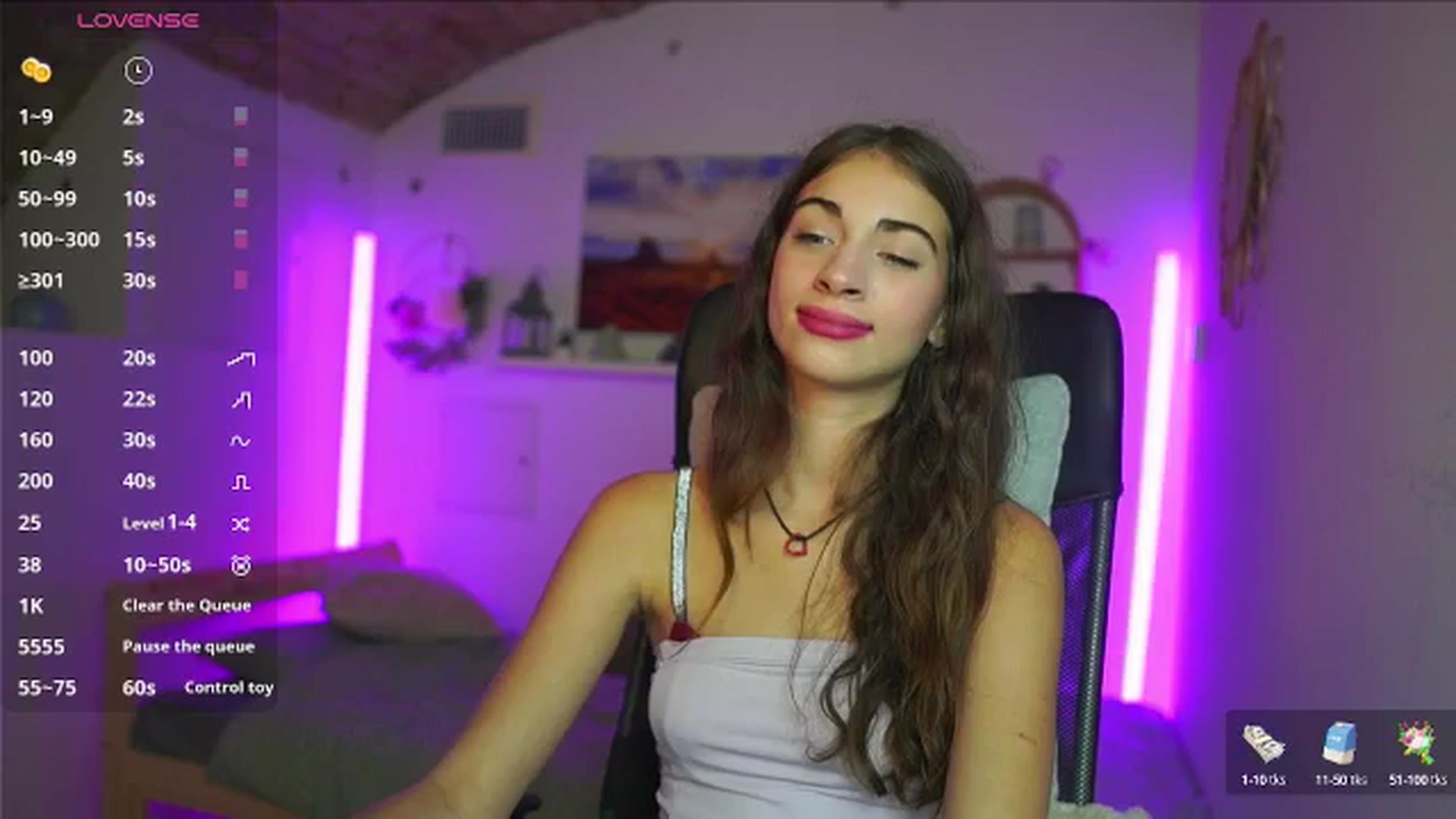 Gallery image thumbnail from Sophie__Grey's myfreecams stream on, 08/14/2025, 14:33 image 17 of 20