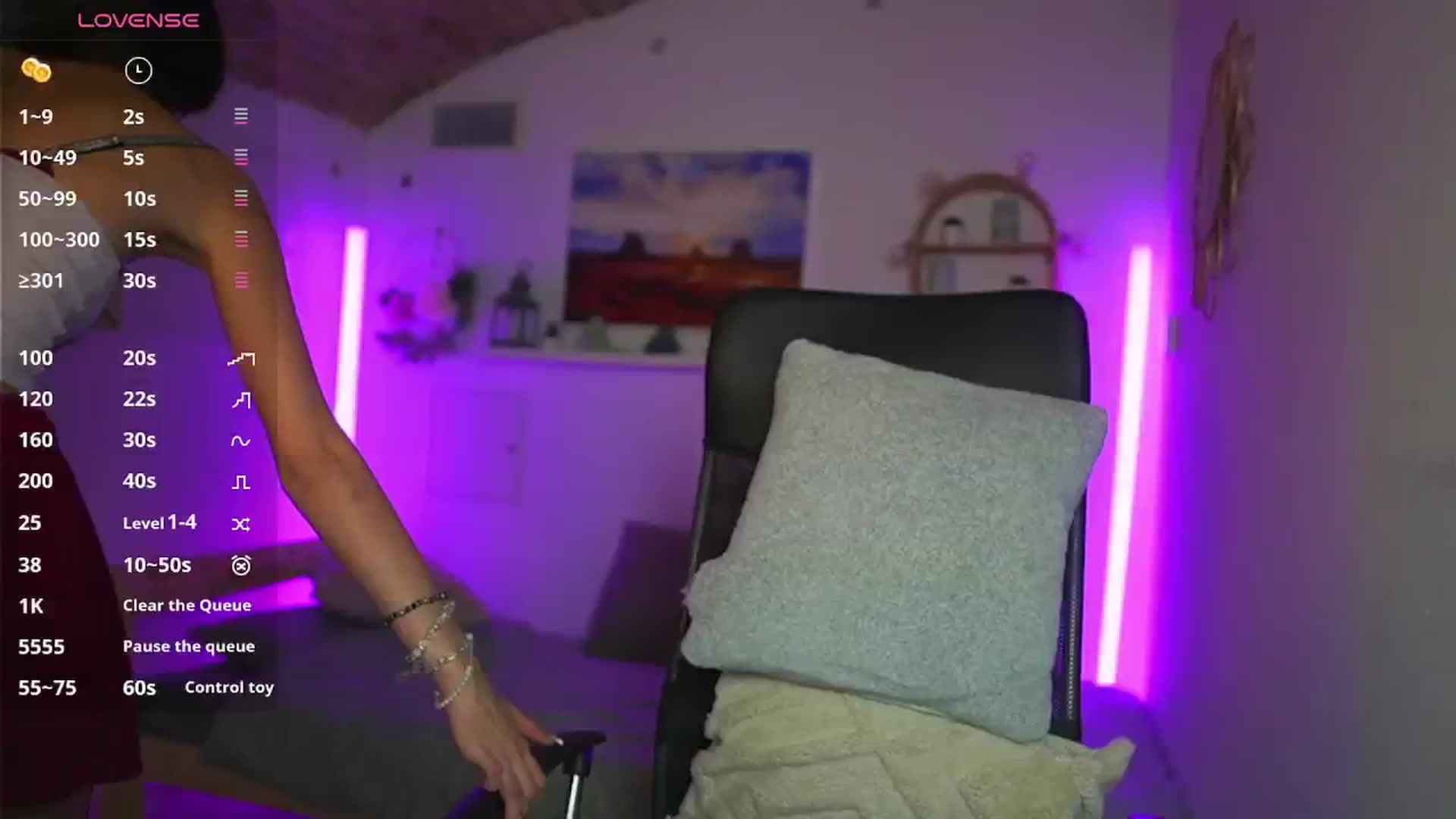 Gallery image thumbnail from Sophie__Grey's myfreecams stream on, 08/14/2025, 17:55 image 1 of 20