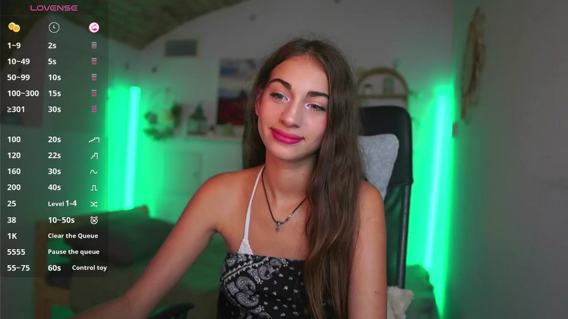 Gallery image thumbnail from Sophie__Grey's myfreecams stream on, 08/15/2025, 13:43 image 9 of 20
