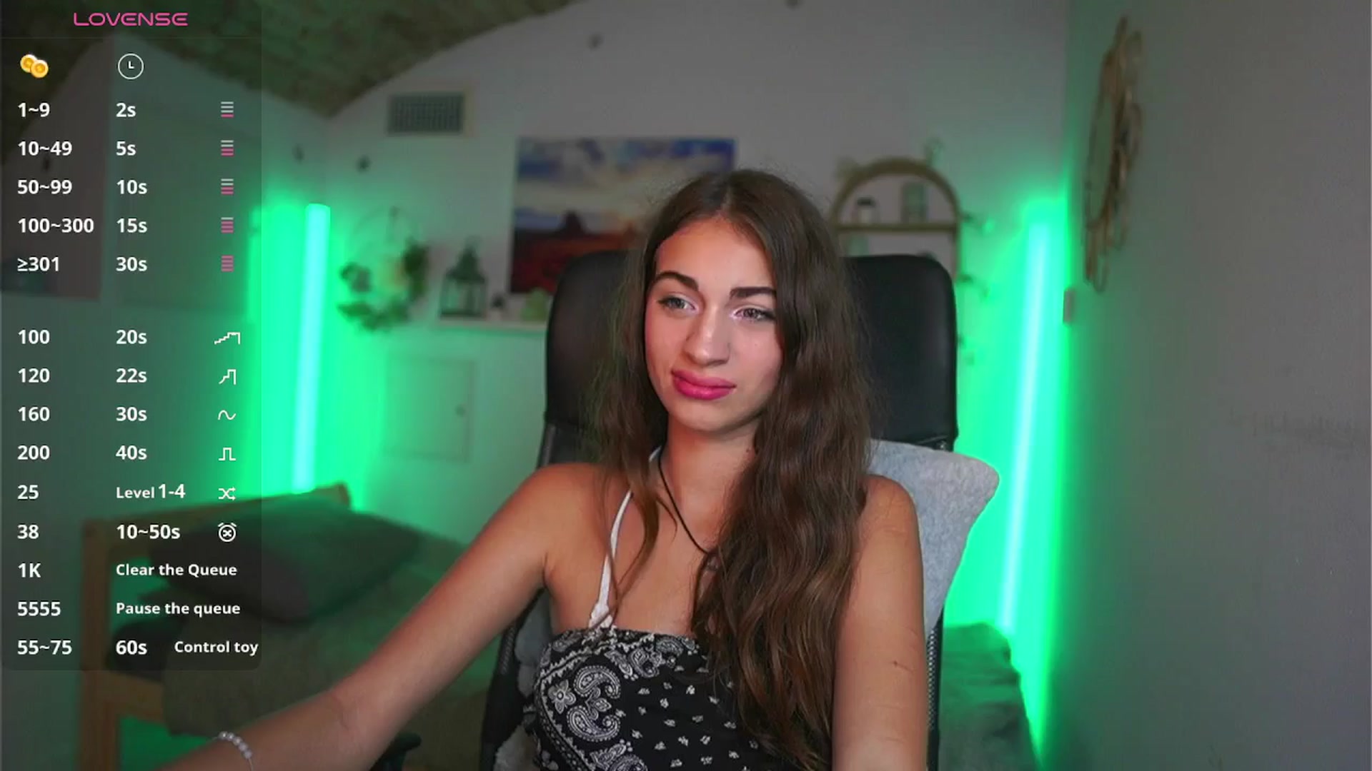 Gallery image thumbnail from Sophie__Grey's myfreecams stream on, 08/15/2025, 16:25 image 7 of 20
