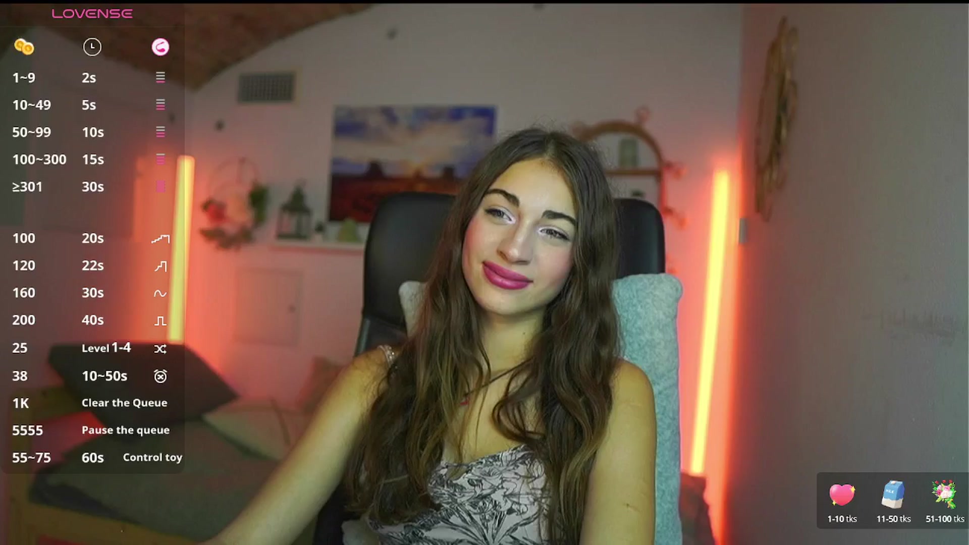 Gallery image thumbnail from Sophie__Grey's myfreecams stream on, 08/17/2025, 14:35 image 8 of 20