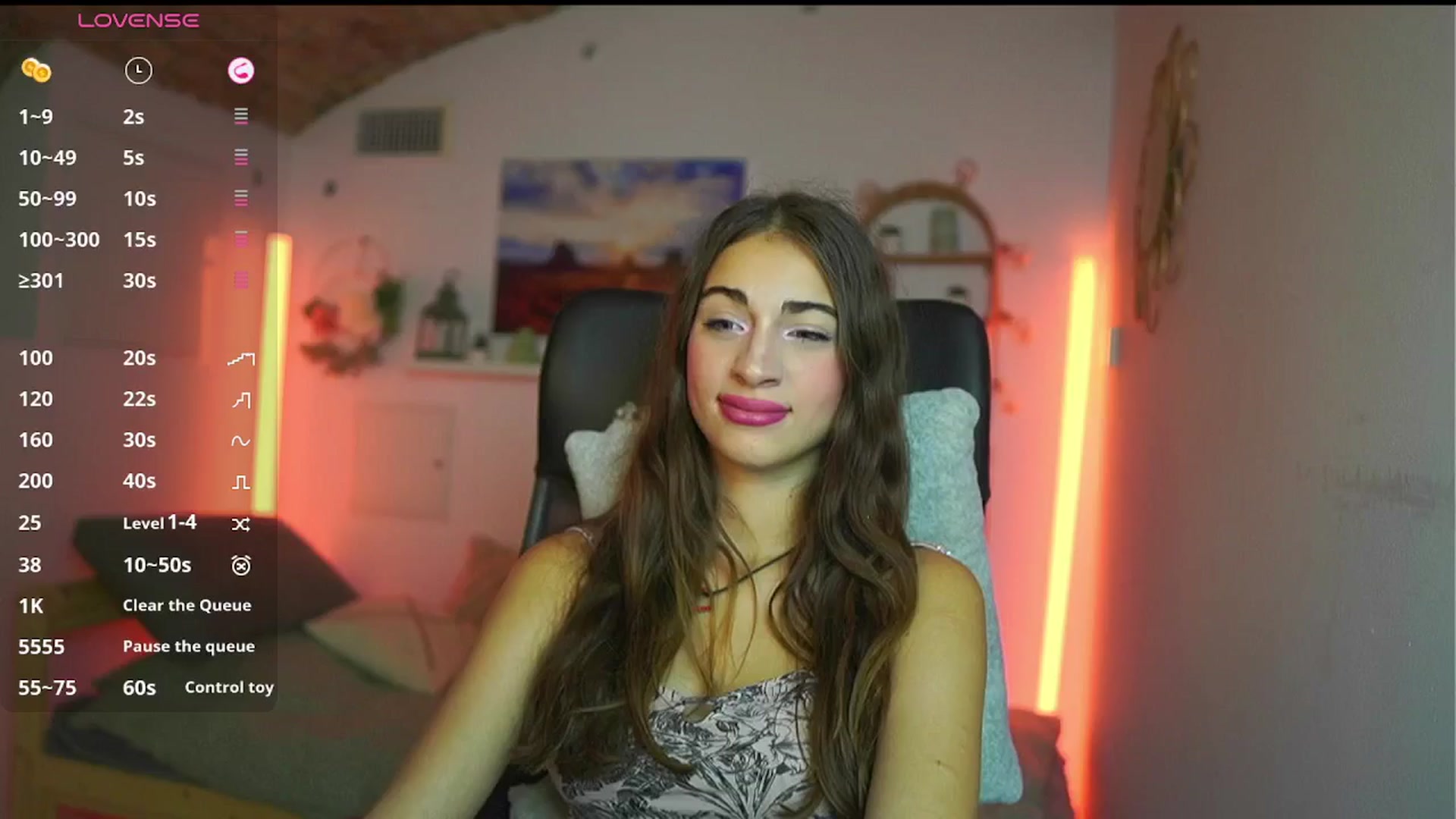 Gallery image thumbnail from Sophie__Grey's myfreecams stream on, 08/17/2025, 14:35 image 6 of 20