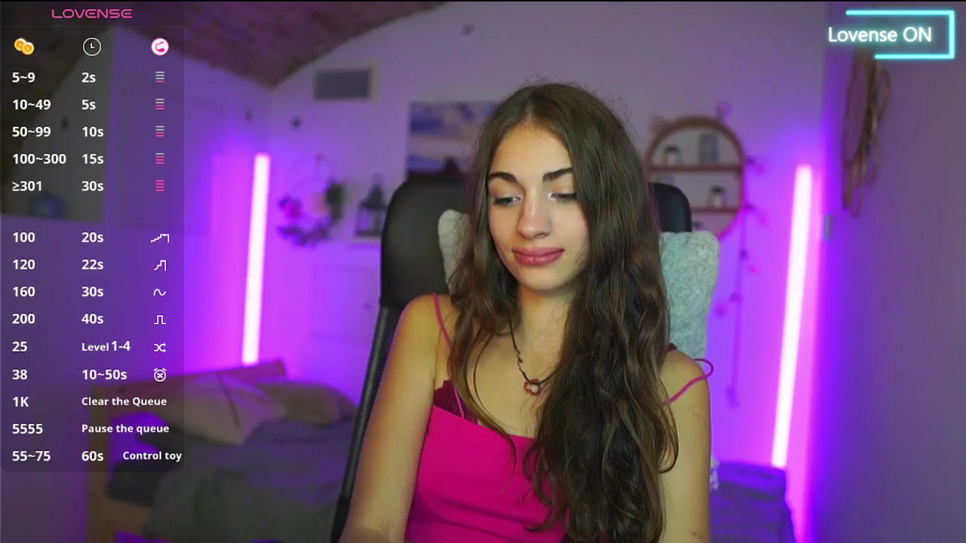 Gallery image thumbnail from Sophie__Grey's myfreecams stream on, 08/20/2025, 17:59 image 18 of 20