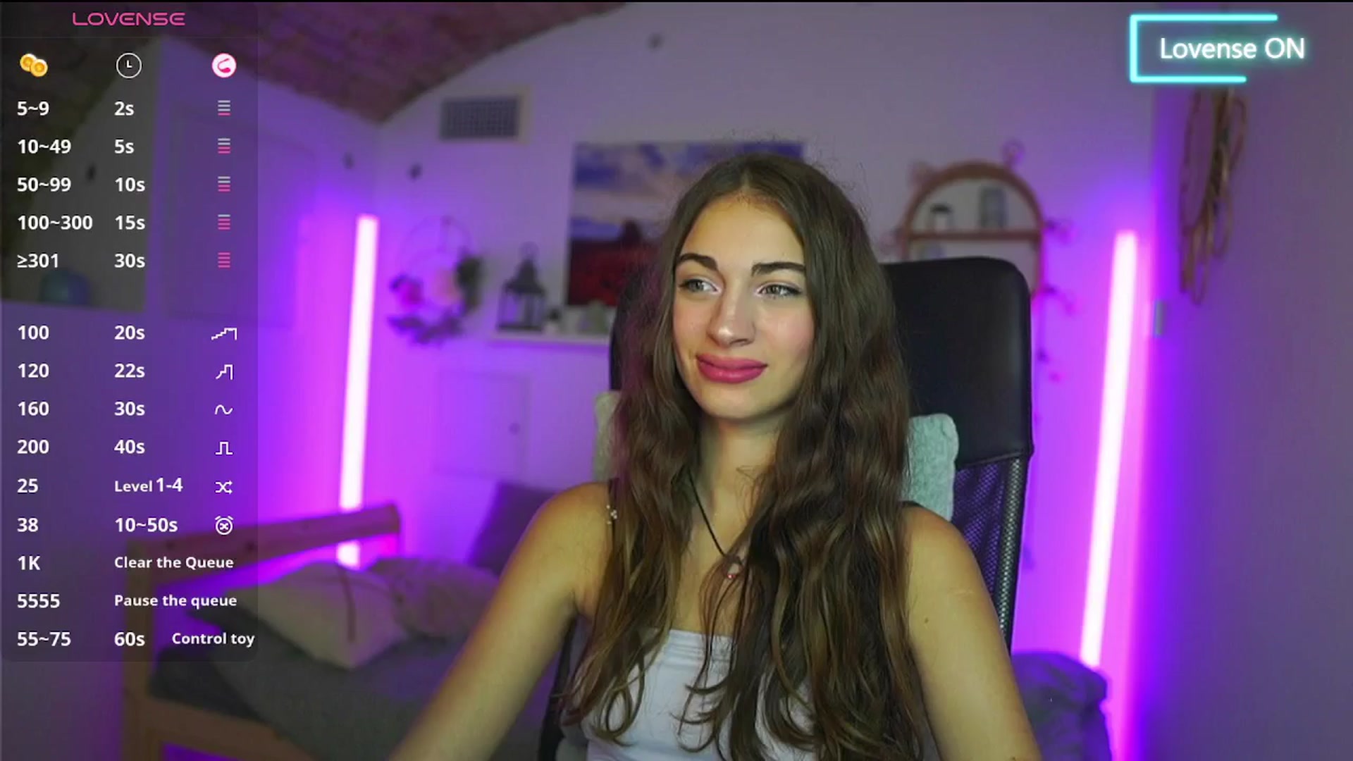 Gallery image thumbnail from Sophie__Grey's myfreecams stream on, 08/21/2025, 15:03 image 4 of 20