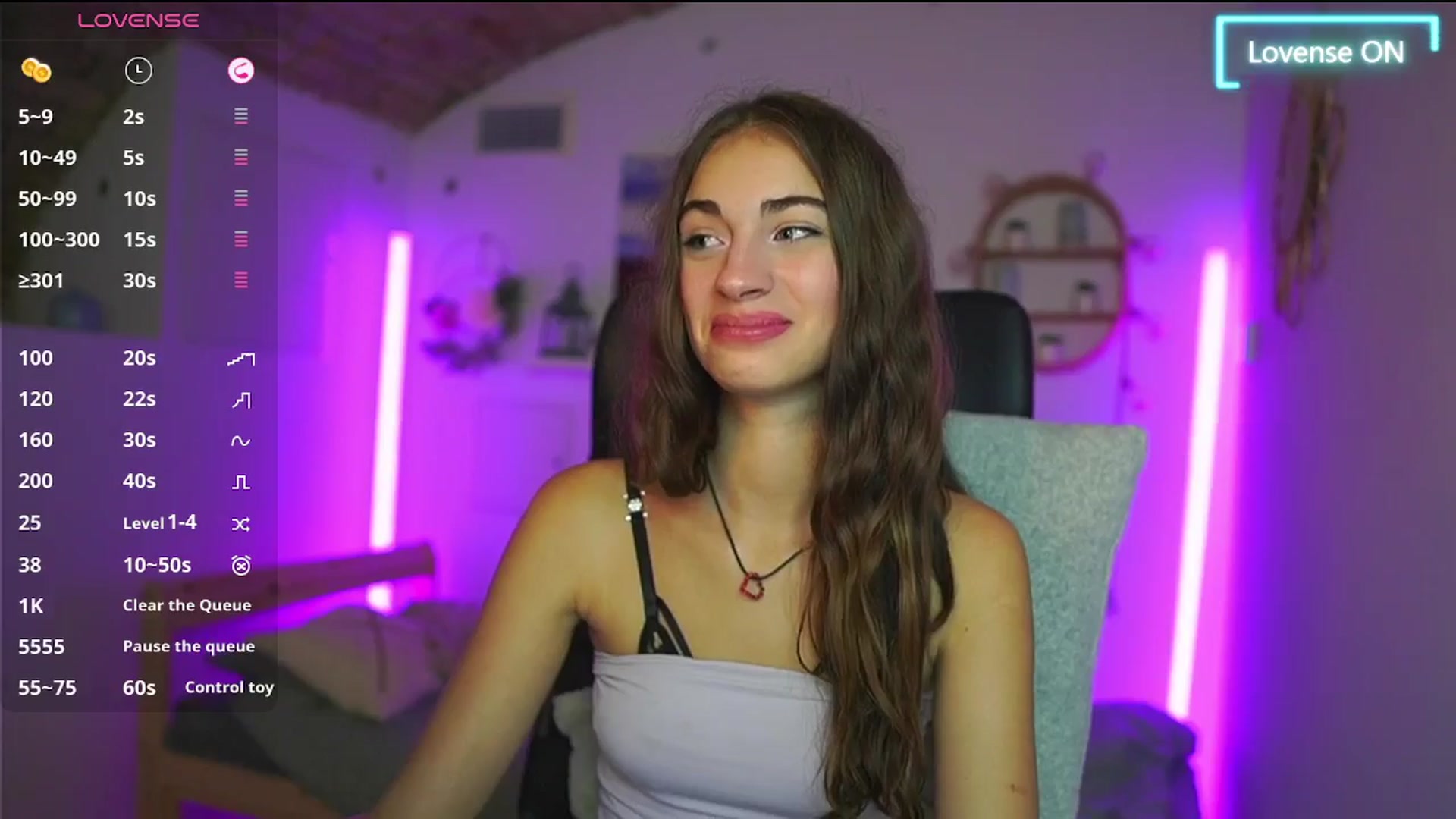 Gallery image thumbnail from Sophie__Grey's myfreecams stream on, 08/21/2025, 15:03 image 18 of 20