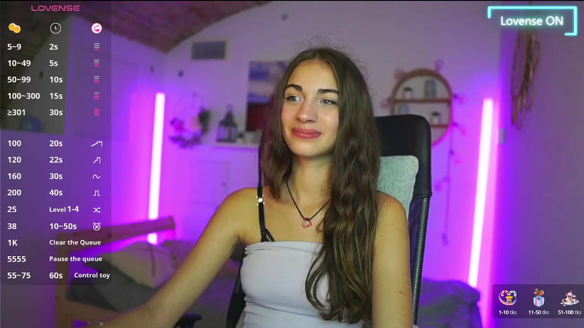 Gallery image thumbnail from Sophie__Grey's myfreecams stream on, 08/21/2025, 16:52 image 14 of 20