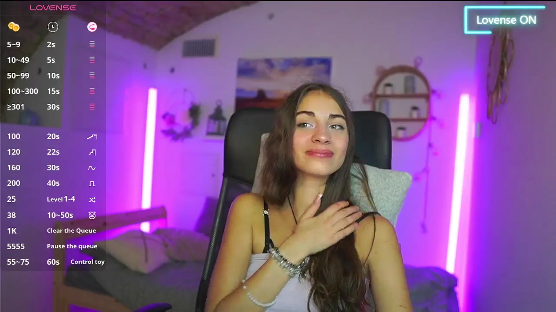 Gallery image thumbnail from Sophie__Grey's myfreecams stream on, 08/21/2025, 16:52 image 18 of 20
