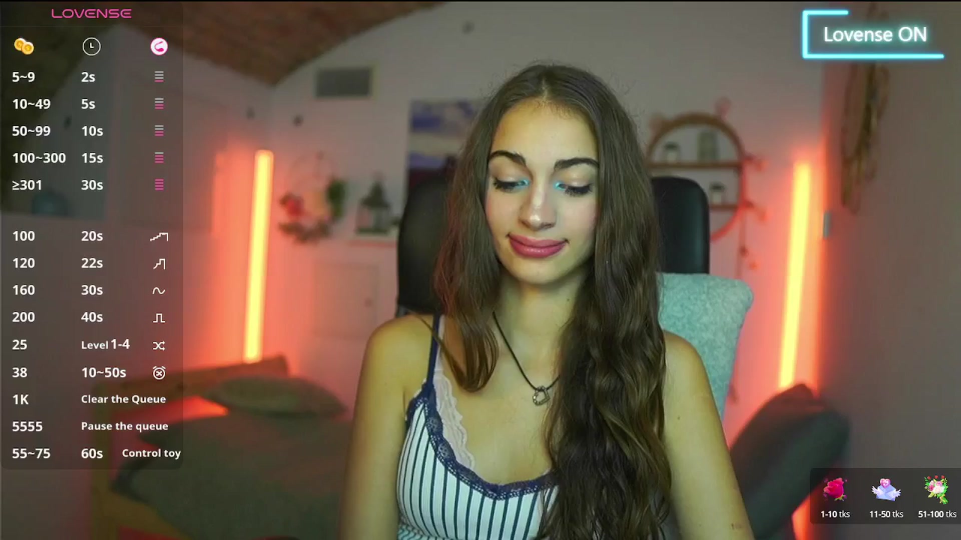 Gallery image thumbnail from Sophie__Grey's myfreecams stream on, 08/22/2025, 14:06 image 7 of 20