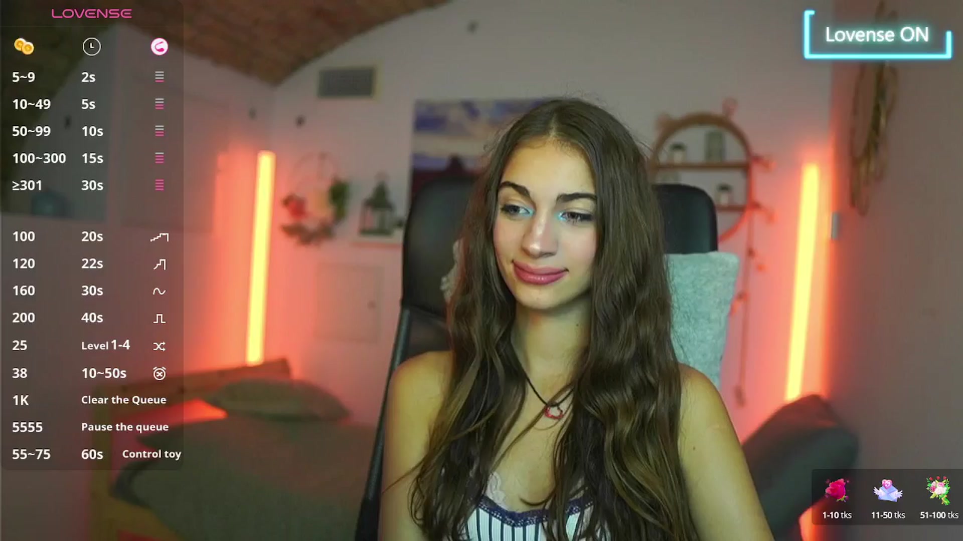 Gallery image thumbnail from Sophie__Grey's myfreecams stream on, 08/22/2025, 15:00 image 2 of 20