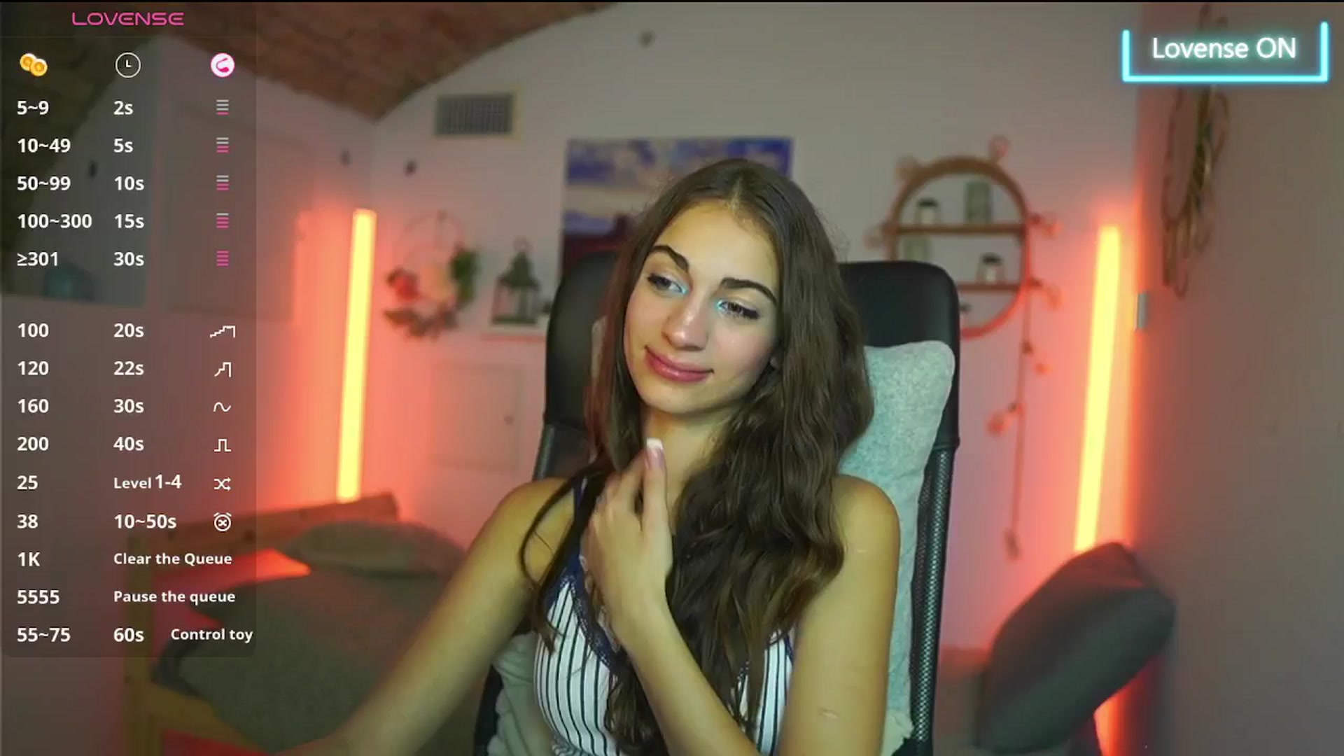 Gallery image thumbnail from Sophie__Grey's myfreecams stream on, 08/22/2025, 18:00 image 5 of 20