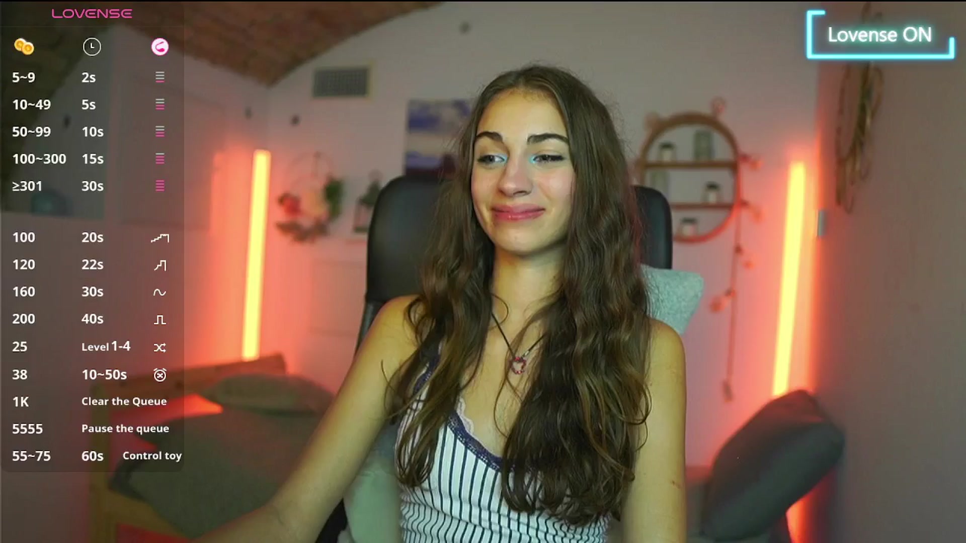 Gallery image thumbnail from Sophie__Grey's myfreecams stream on, 08/22/2025, 18:00 image 18 of 20