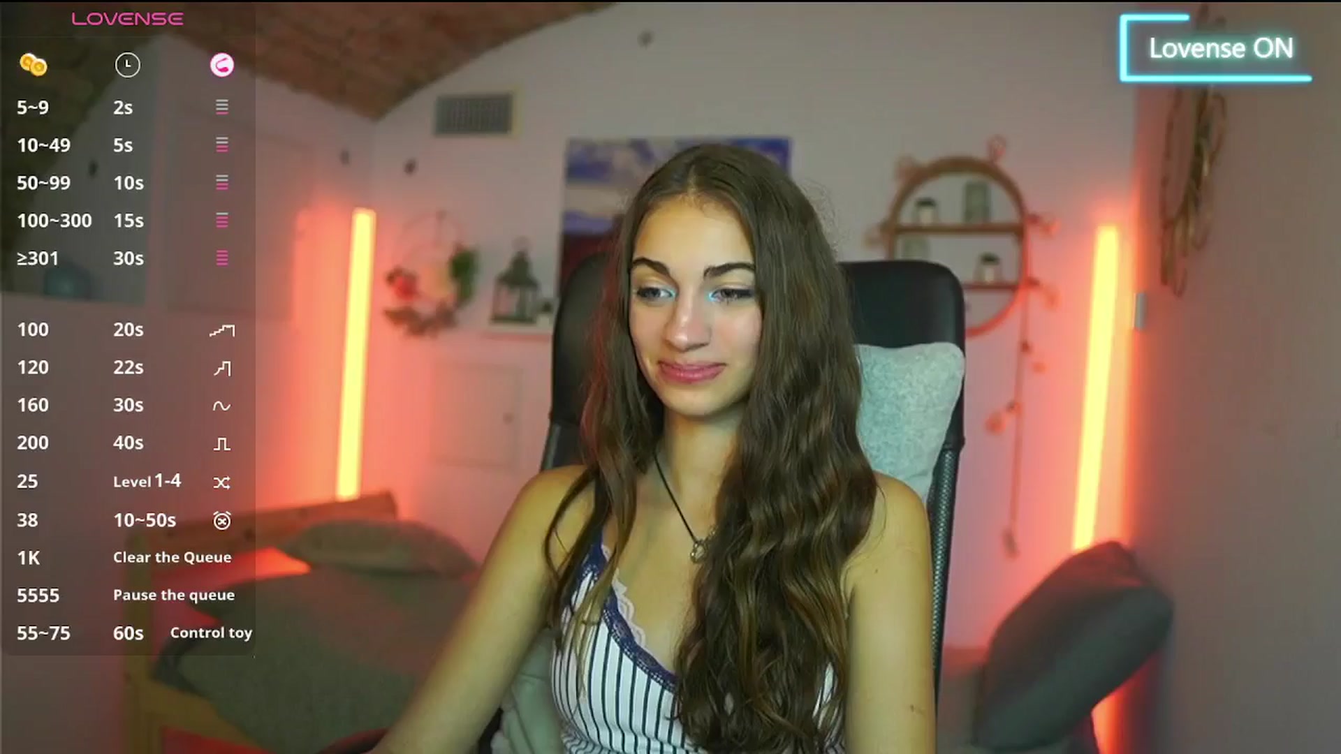 Gallery image thumbnail from Sophie__Grey's myfreecams stream on, 08/22/2025, 18:00 image 4 of 20