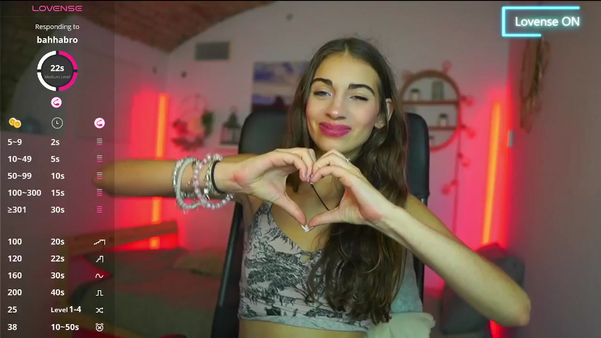 Gallery image thumbnail from Sophie__Grey's myfreecams stream on, 08/23/2025, 14:40 image 16 of 20