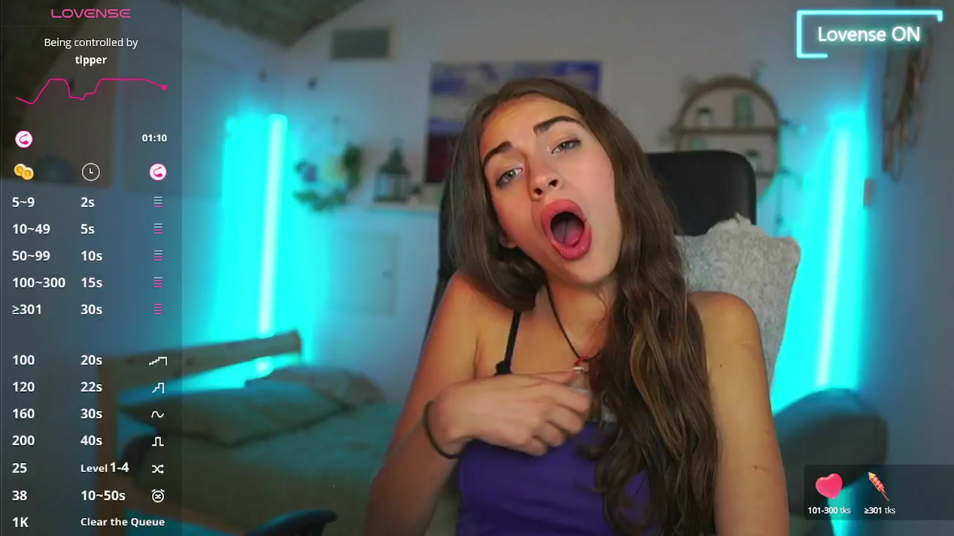 Gallery image thumbnail from Sophie__Grey's myfreecams stream on, 08/24/2025, 16:29 image 12 of 20