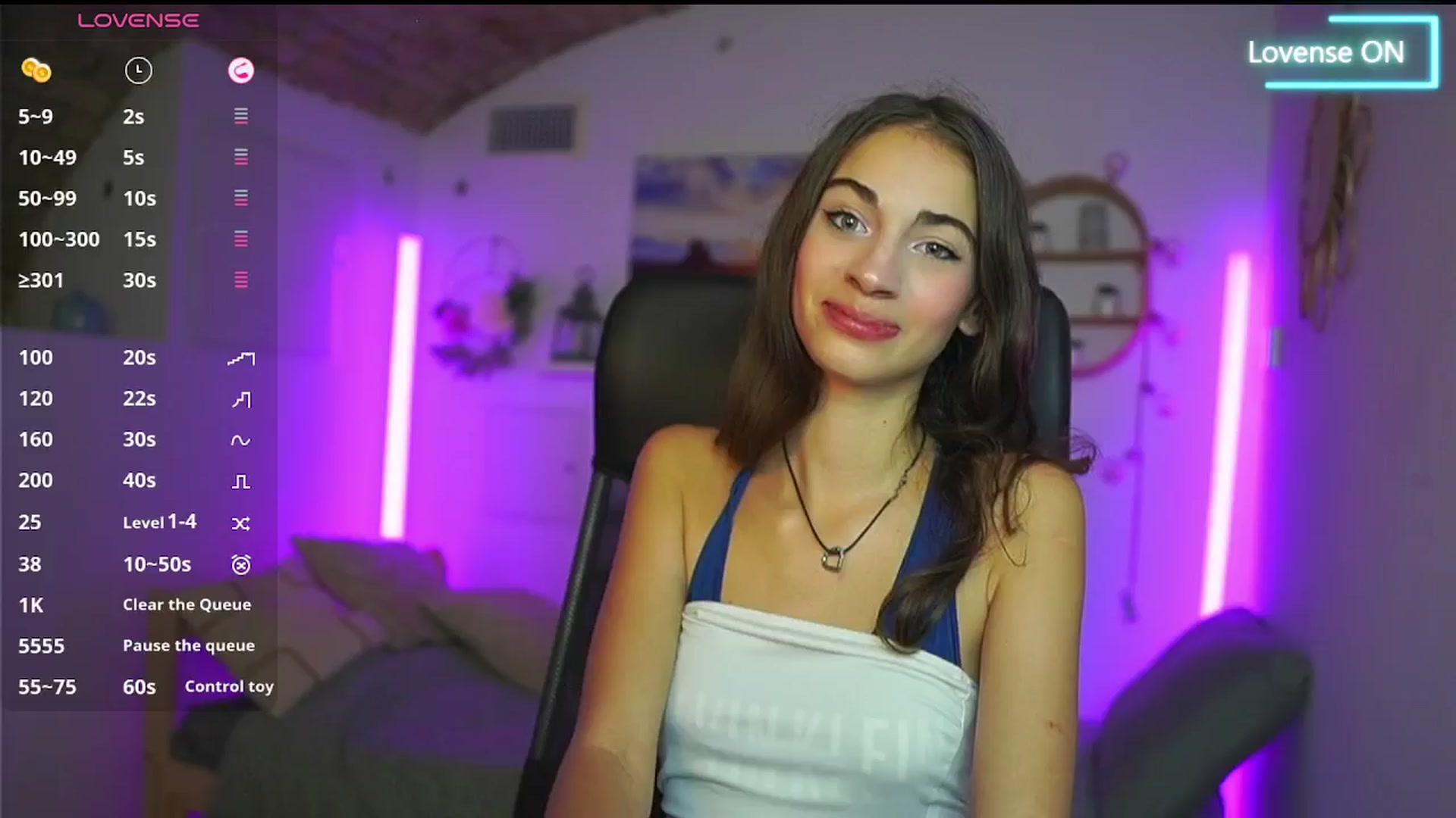Gallery image thumbnail from Sophie__Grey's myfreecams stream on, 08/27/2025, 15:06 image 3 of 20