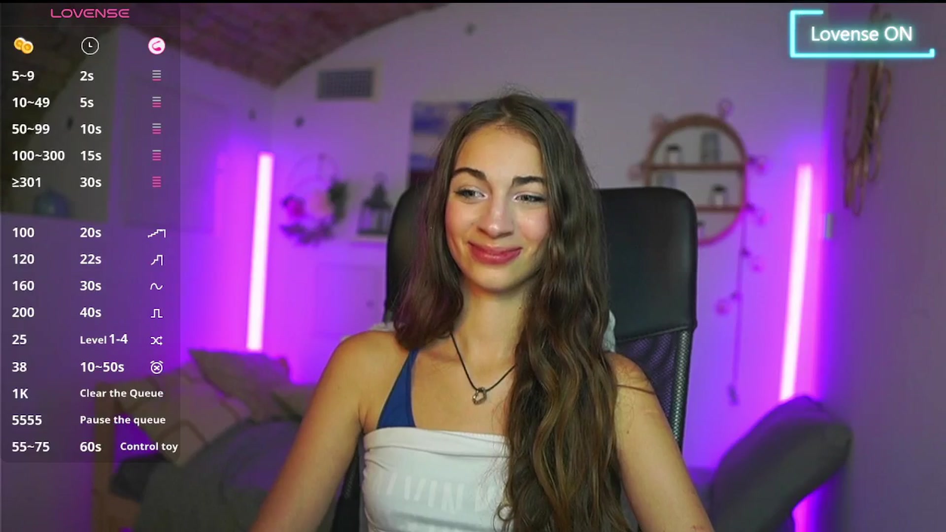 Gallery image thumbnail from Sophie__Grey's myfreecams stream on, 08/27/2025, 15:06 image 17 of 20