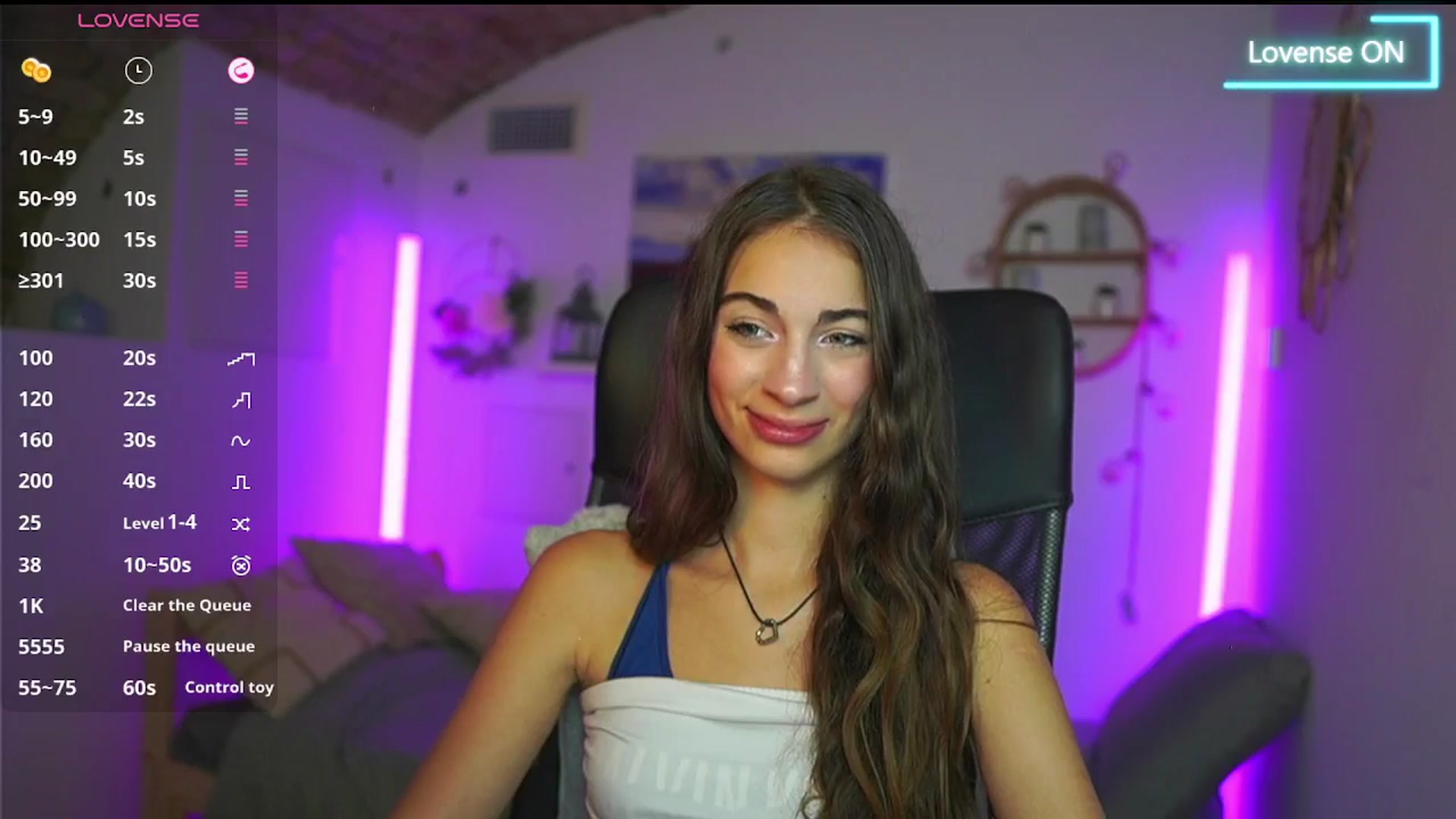 Gallery image thumbnail from Sophie__Grey's myfreecams stream on, 08/27/2025, 15:06 image 18 of 20