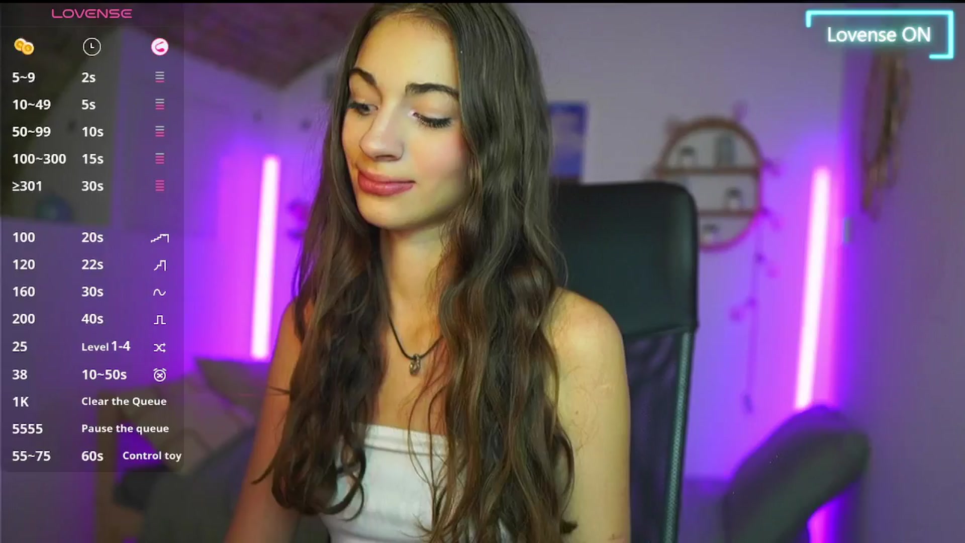 Gallery image thumbnail from Sophie__Grey's myfreecams stream on, 08/27/2025, 15:06 image 4 of 20