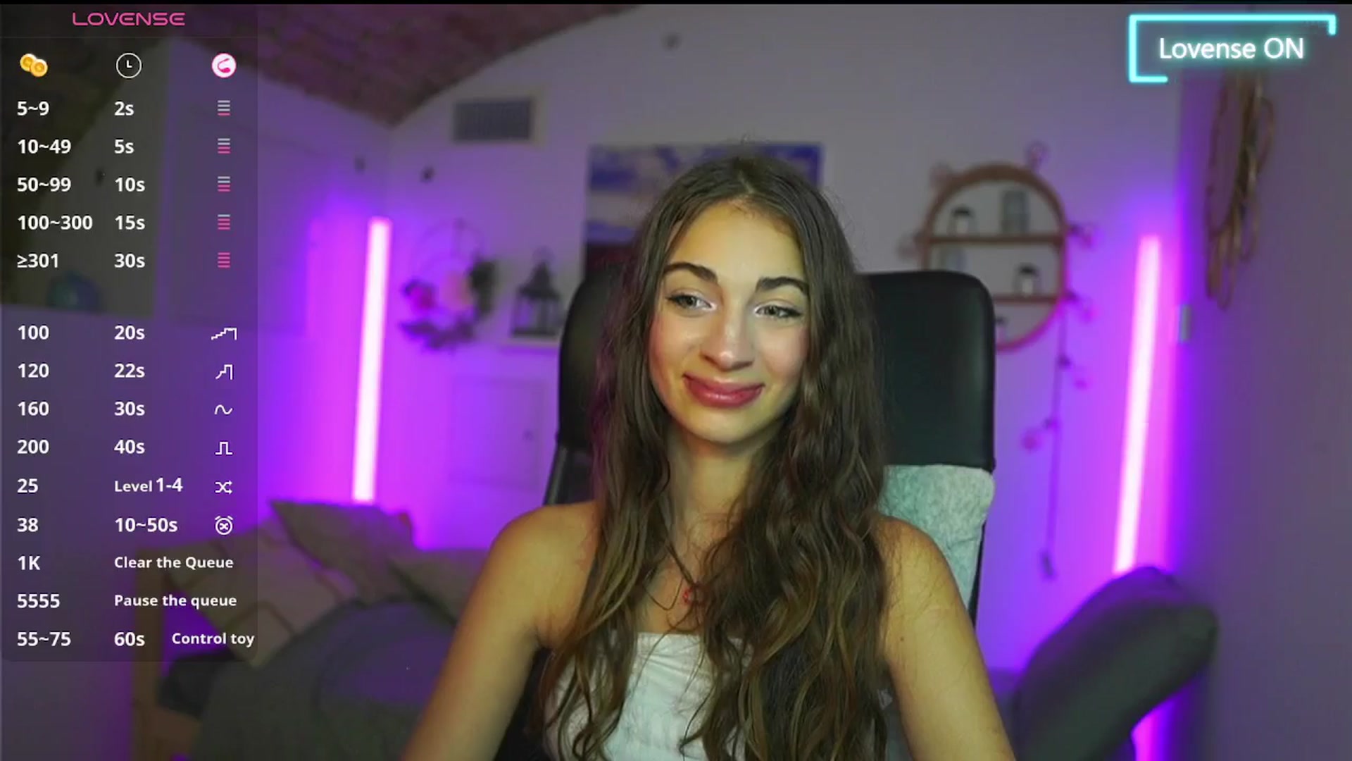 Gallery image thumbnail from Sophie__Grey's myfreecams stream on, 08/27/2025, 16:23 image 13 of 20