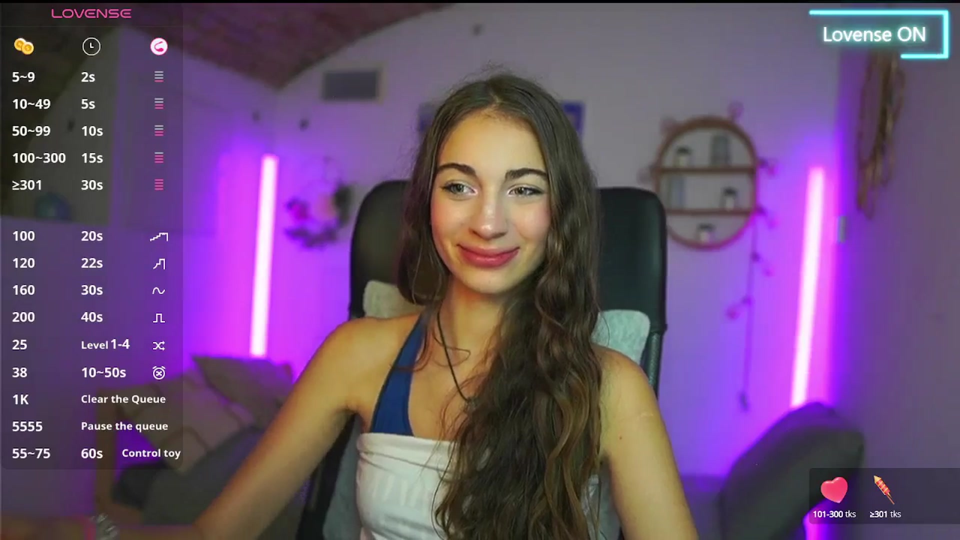 Gallery image thumbnail from Sophie__Grey's myfreecams stream on, 08/27/2025, 16:23 image 6 of 20