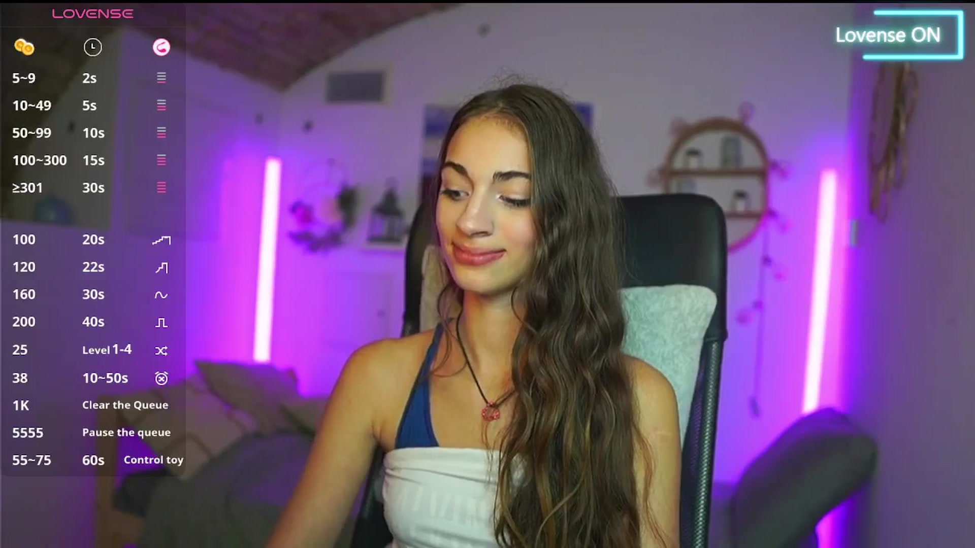 Gallery image thumbnail from Sophie__Grey's myfreecams stream on, 08/27/2025, 16:23 image 3 of 20