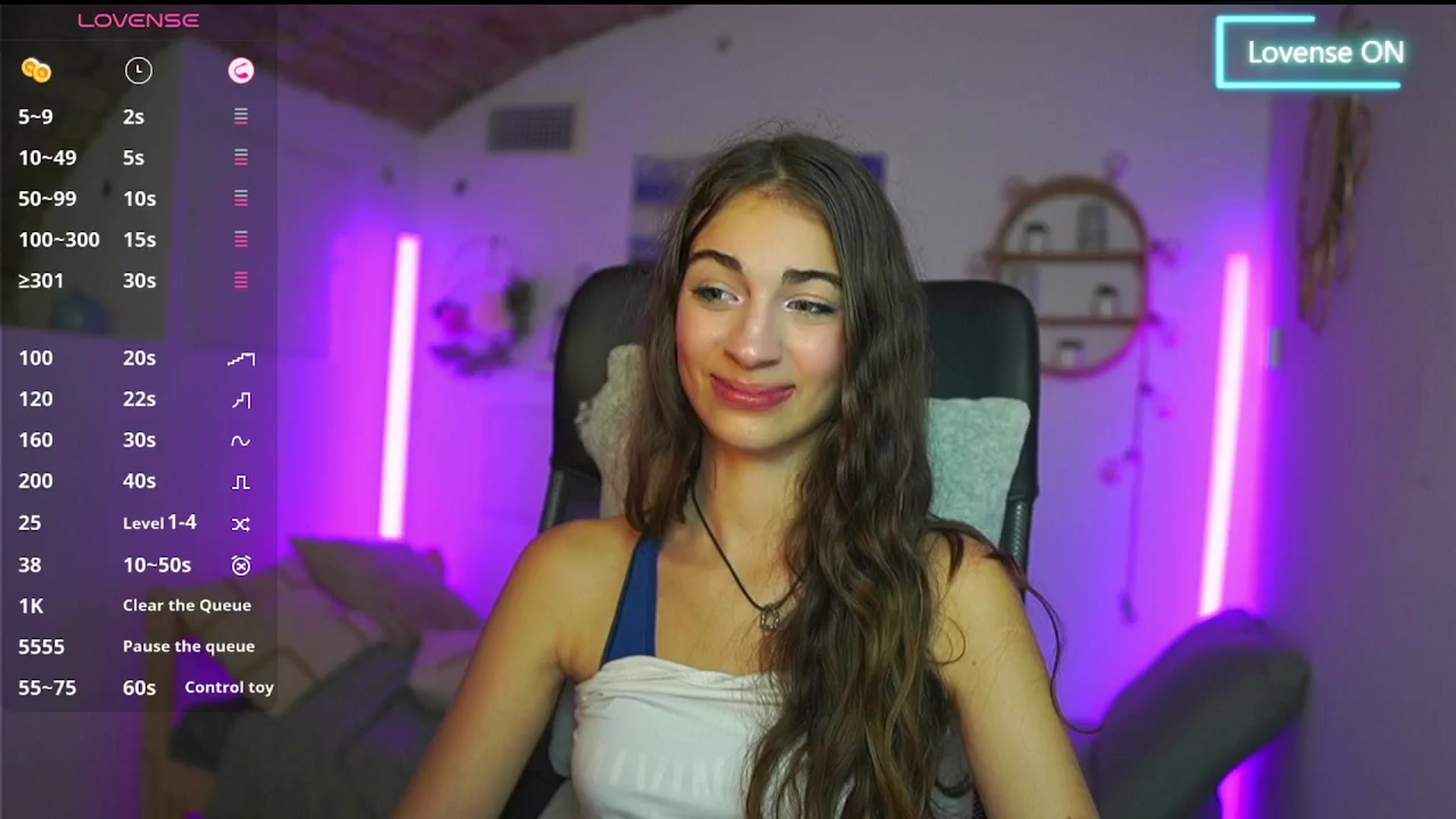 Gallery image thumbnail from Sophie__Grey's myfreecams stream on, 08/27/2025, 18:09 image 4 of 20