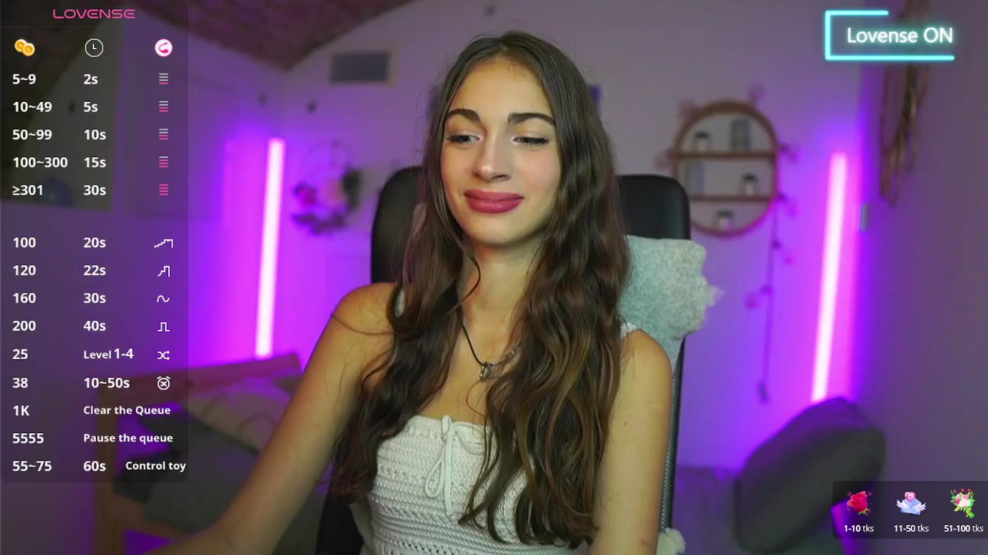 Gallery image thumbnail from Sophie__Grey's myfreecams stream on, 08/28/2025, 14:13 image 16 of 20