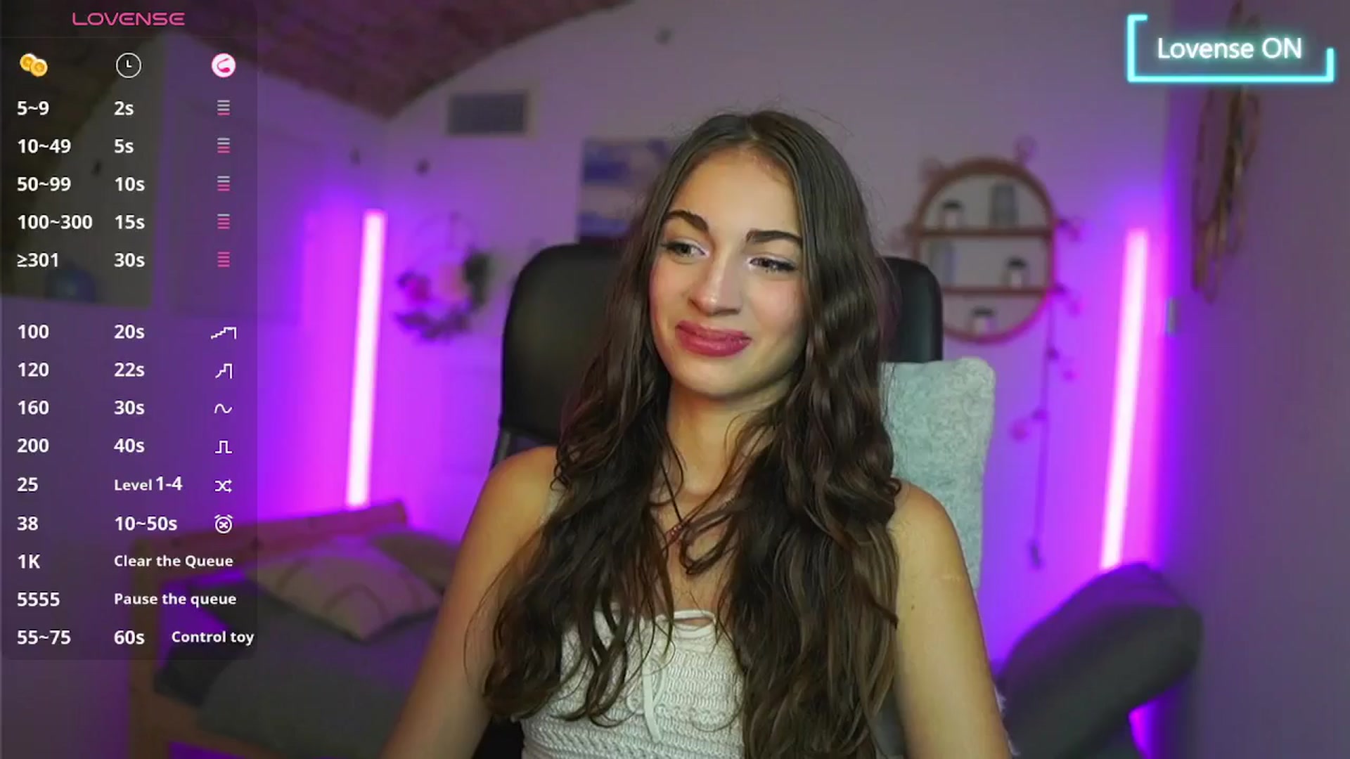 Gallery image thumbnail from Sophie__Grey's myfreecams stream on, 08/28/2025, 14:59 image 16 of 20