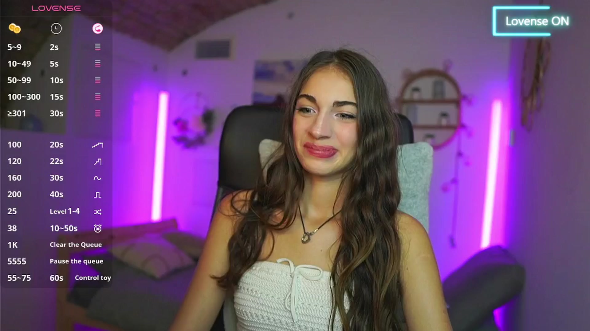 Gallery image thumbnail from Sophie__Grey's myfreecams stream on, 08/28/2025, 14:59 image 6 of 20