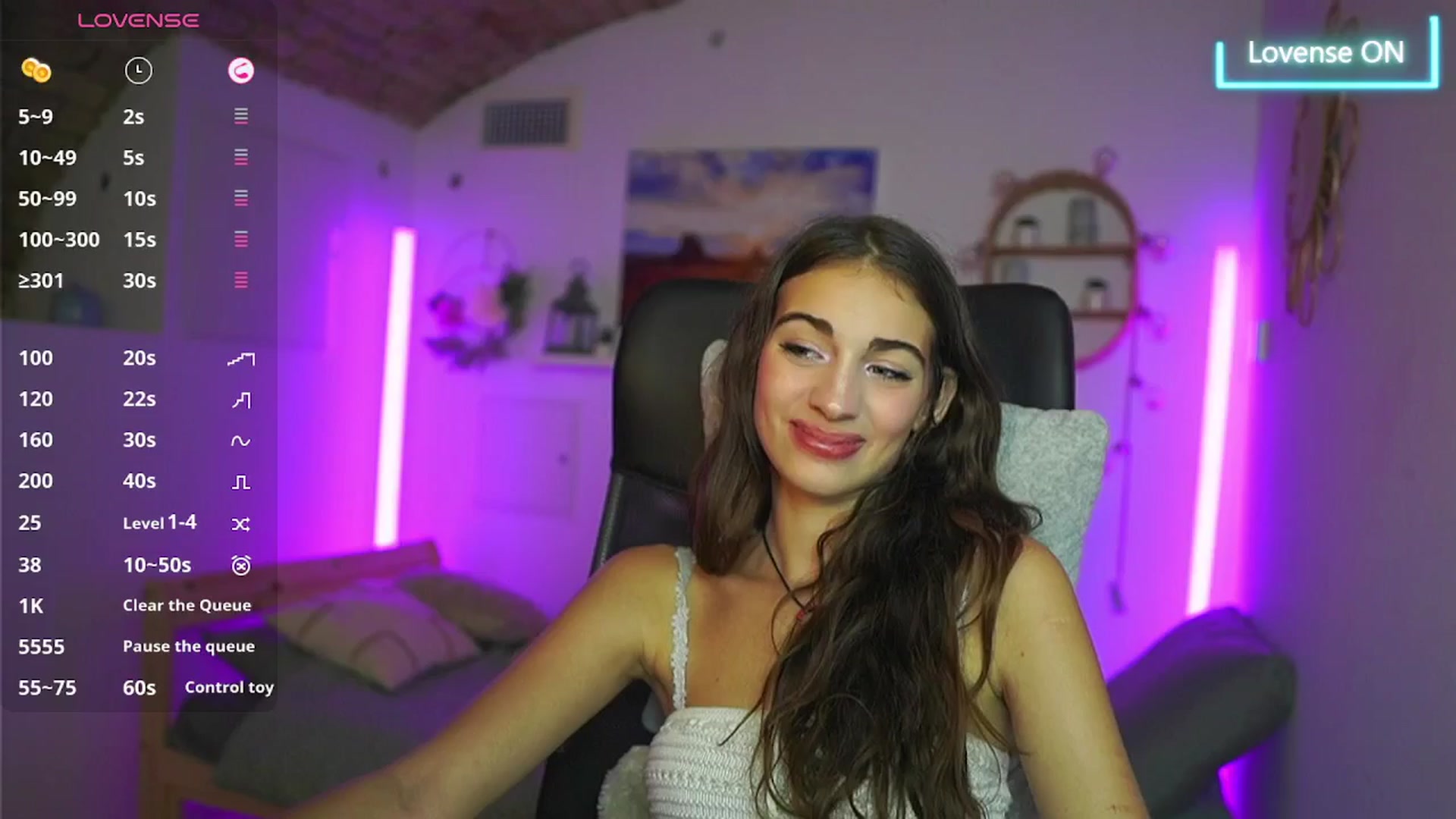 Gallery image thumbnail from Sophie__Grey's myfreecams stream on, 08/28/2025, 18:00 image 8 of 20