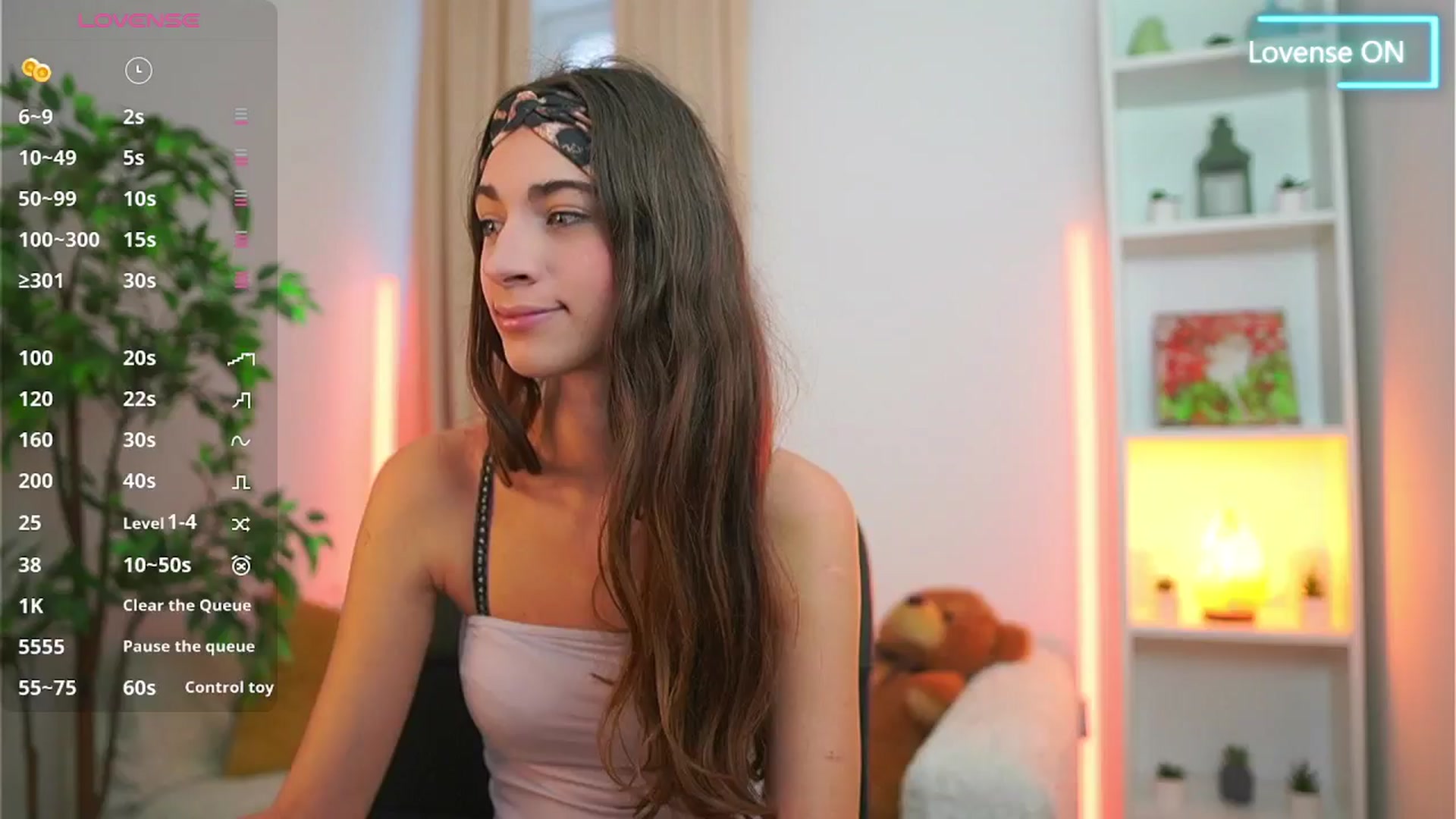 Gallery image thumbnail from Sophie__Grey's myfreecams stream on, 09/10/2025, 14:49 image 4 of 20
