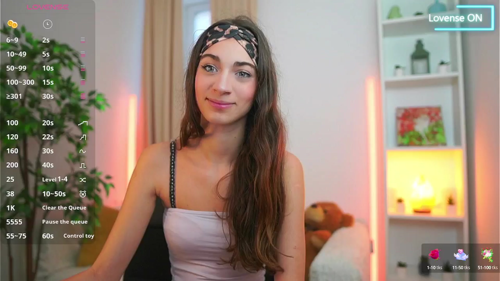 Gallery image thumbnail from Sophie__Grey's myfreecams stream on, 09/10/2025, 14:49 image 3 of 20