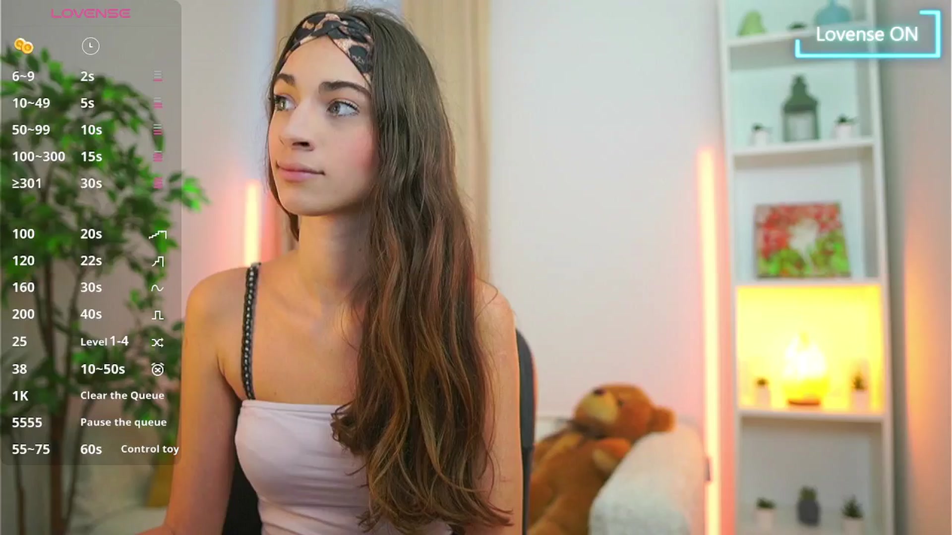 Gallery image thumbnail from Sophie__Grey's myfreecams stream on, 09/10/2025, 14:49 image 2 of 20