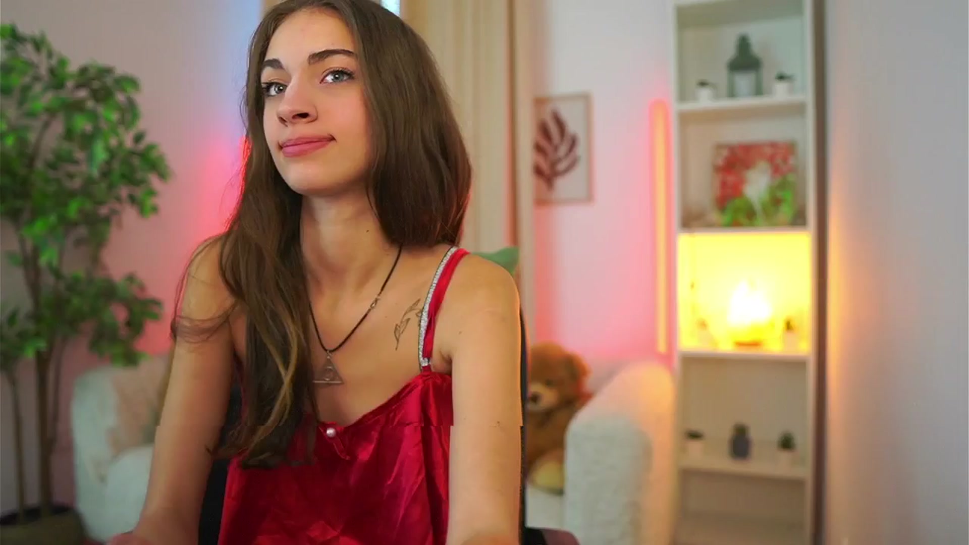 Gallery image thumbnail from Sophie__Grey's myfreecams stream on, 09/27/2025, 15:52 image 6 of 20