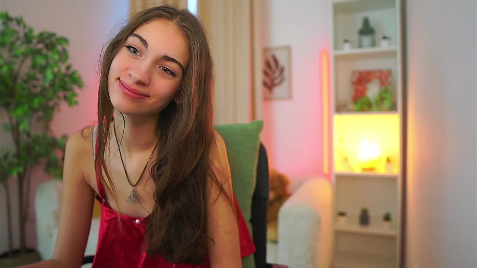 Gallery image thumbnail from Sophie__Grey's myfreecams stream on, 09/27/2025, 15:52 image 7 of 20
