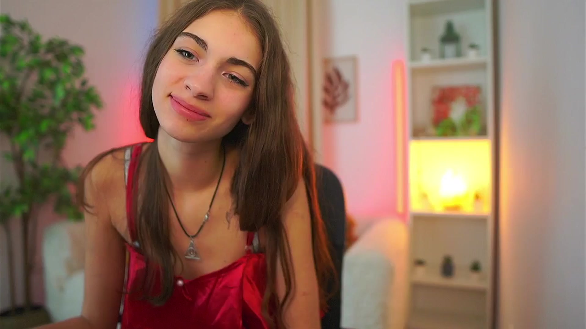 Gallery image thumbnail from Sophie__Grey's myfreecams stream on, 09/27/2025, 15:52 image 18 of 20