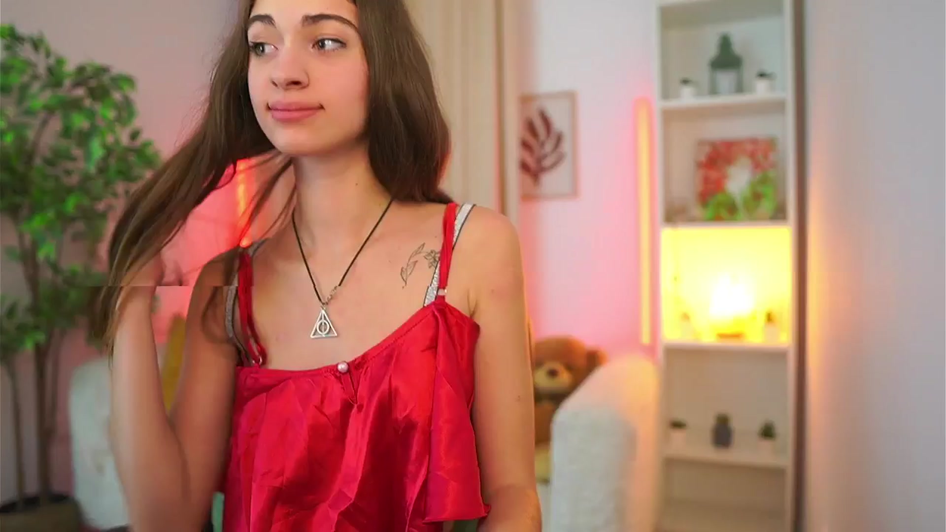 Gallery image thumbnail from Sophie__Grey's myfreecams stream on, 09/27/2025, 16:33 image 16 of 20