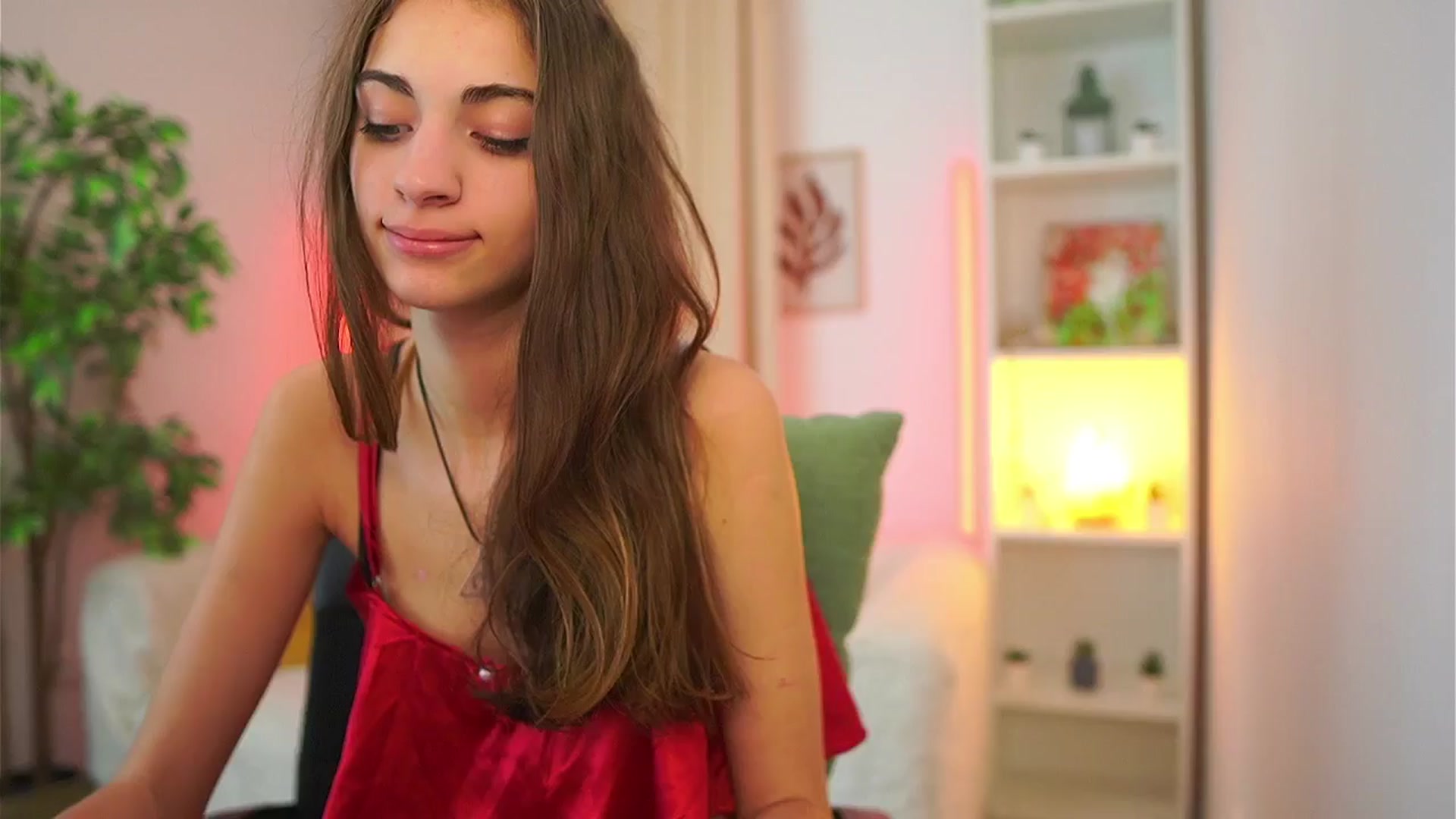 Gallery image thumbnail from Sophie__Grey's myfreecams stream on, 09/27/2025, 20:23 image 20 of 20