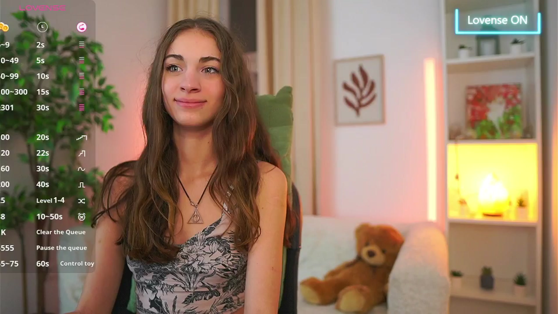 Gallery image thumbnail from Sophie__Grey's myfreecams stream on, 10/03/2025, 17:09 image 6 of 20