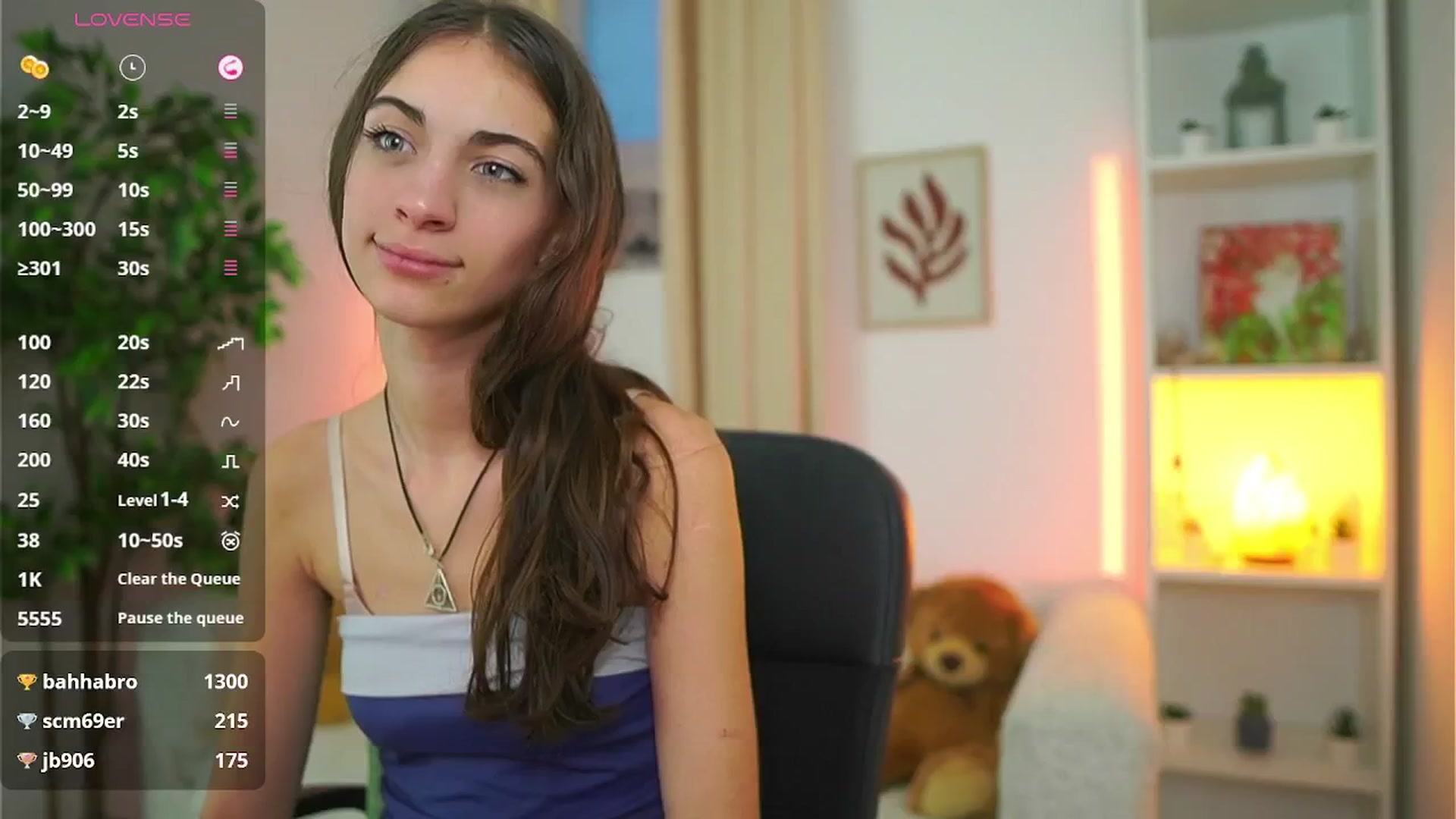 Gallery image thumbnail from Sophie__Grey's myfreecams stream on, 10/05/2025, 16:36 image 14 of 20