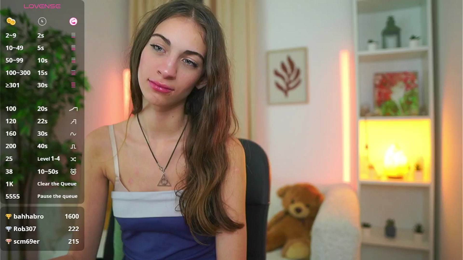 Gallery image thumbnail from Sophie__Grey's myfreecams stream on, 10/05/2025, 20:16 image 14 of 20