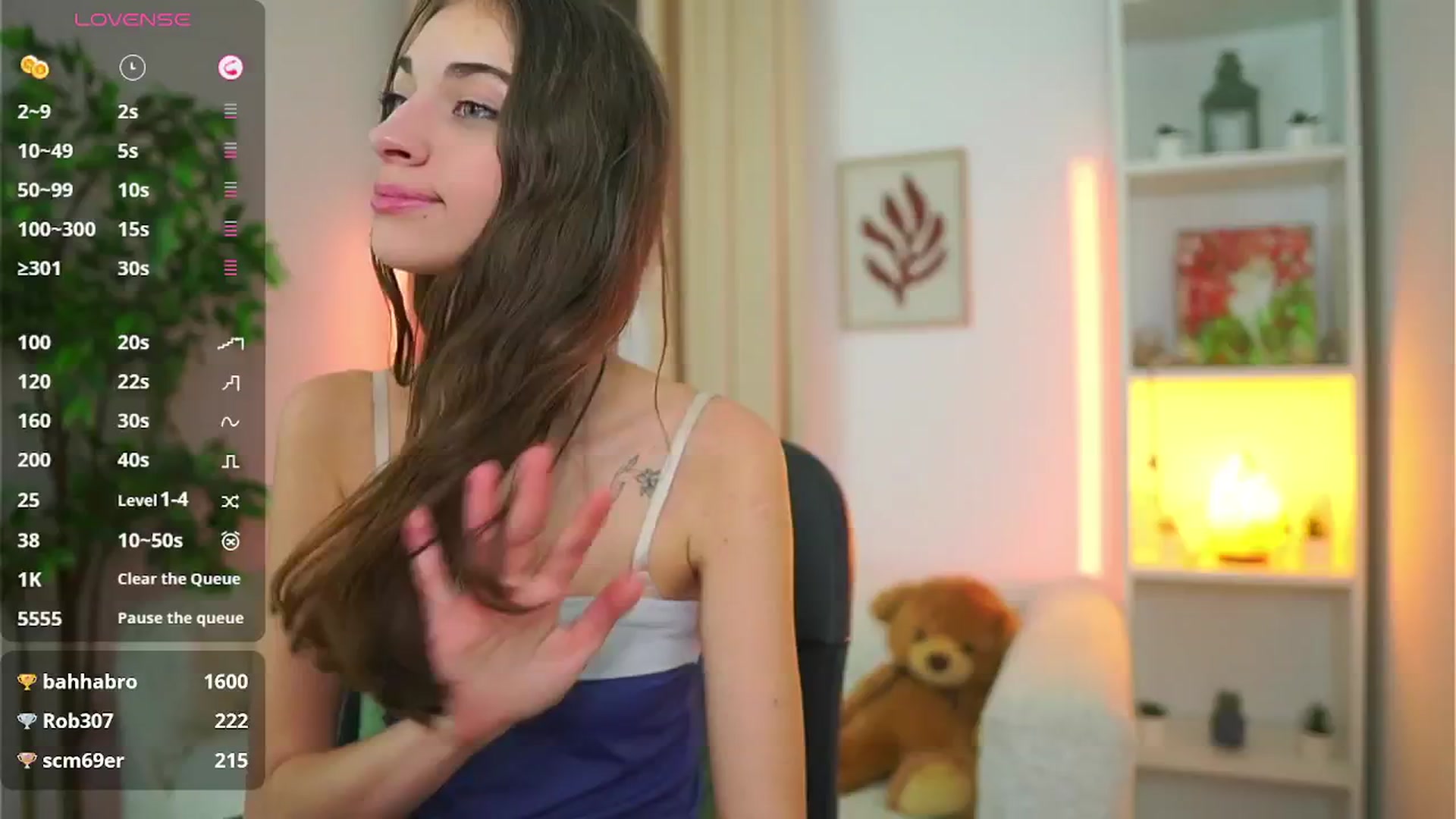 Gallery image thumbnail from Sophie__Grey's myfreecams stream on, 10/05/2025, 20:16 image 16 of 20