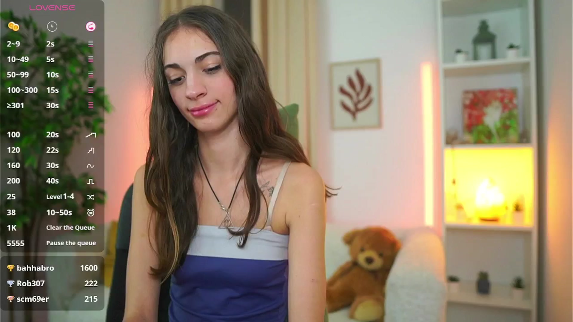 Gallery image thumbnail from Sophie__Grey's myfreecams stream on, 10/05/2025, 20:31 image 8 of 20