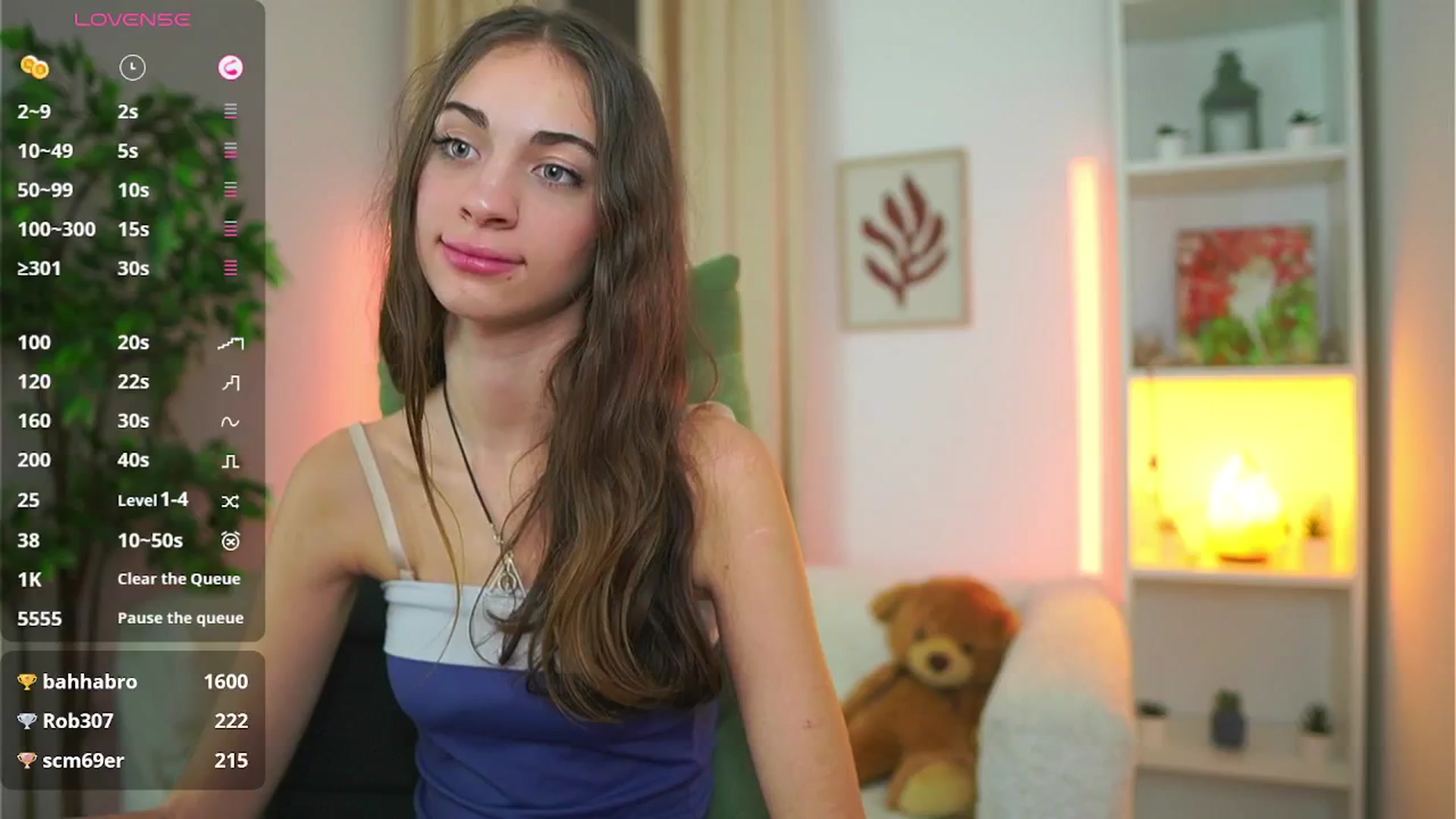 Gallery image thumbnail from Sophie__Grey's myfreecams stream on, 10/05/2025, 20:31 image 3 of 20