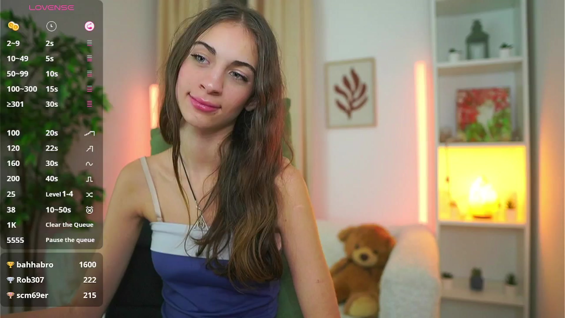 Gallery image thumbnail from Sophie__Grey's myfreecams stream on, 10/05/2025, 20:31 image 1 of 20